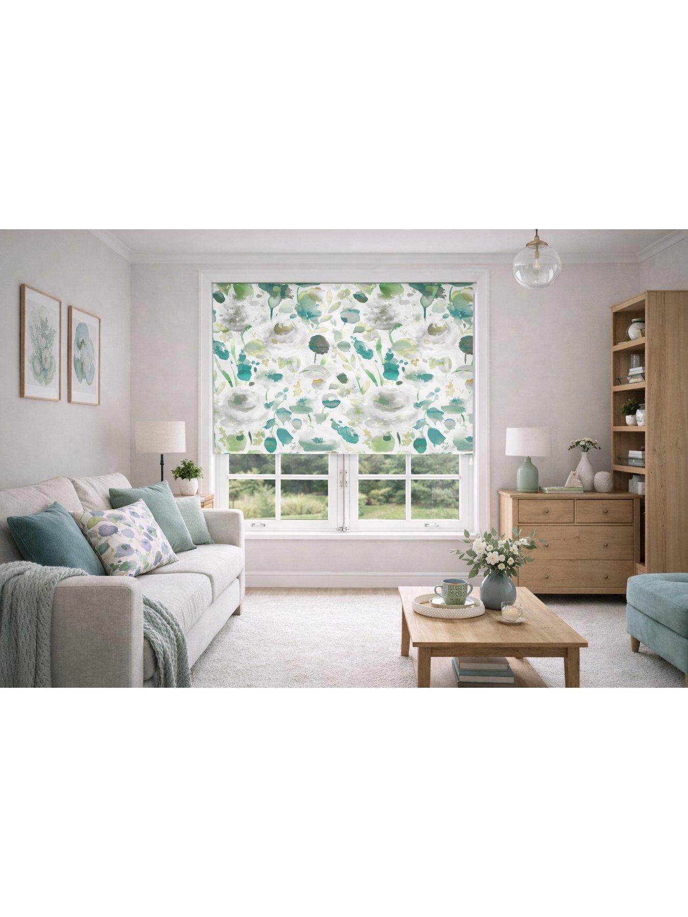 Image 3 of 4 of The Very Collection Painted Floral Roller Blind 120x160 - Spring