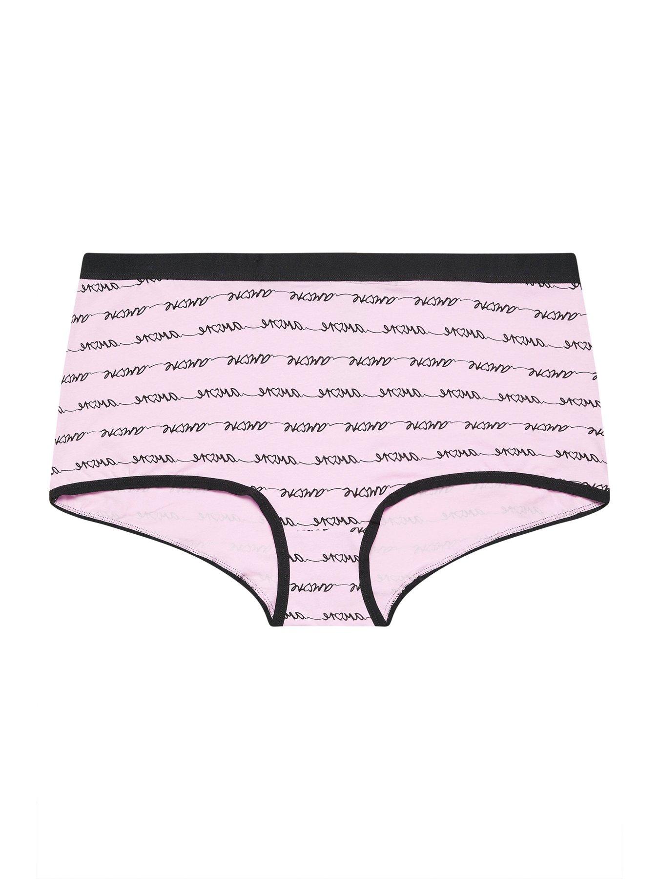Image 5 of 6 of Yours Curve 5 Pack Sketch Heart Short