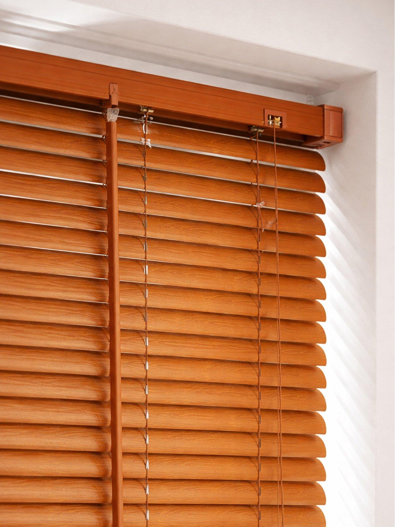 Image 2 of 5 of The Very Collection Pvc Venetian Blinds 60x160