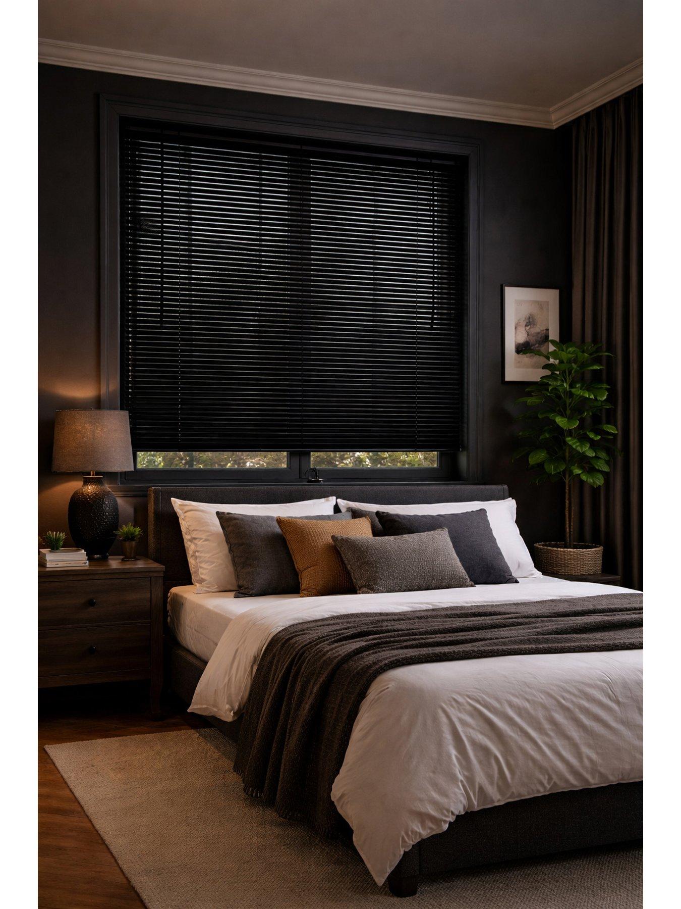 Image 4 of 5 of The Very Collection Pvc Venetian Blinds 60x160
