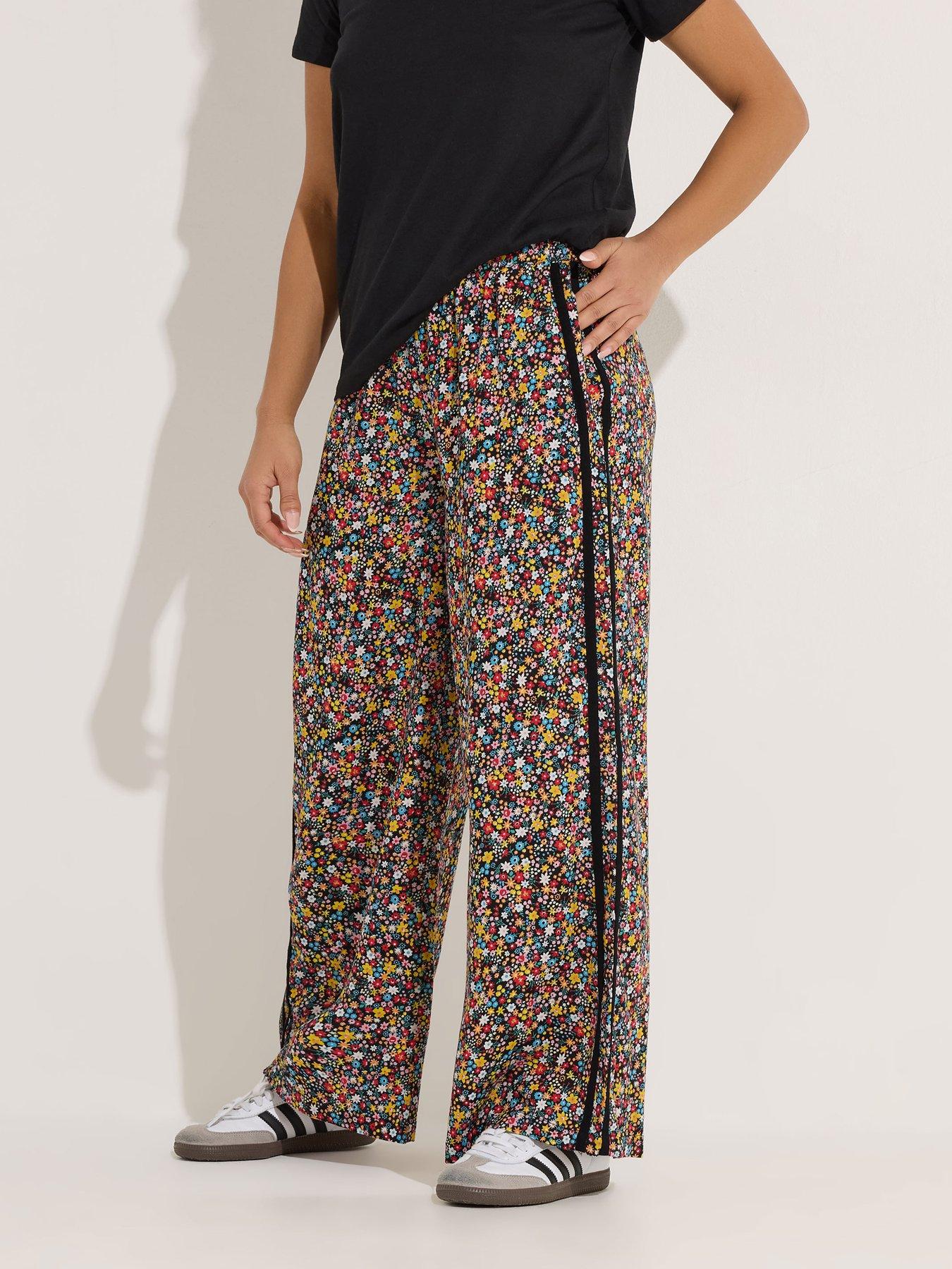Image 1 of 4 of PixieGirl Petite Ditsy Wide Leg Side Stripe Trousers