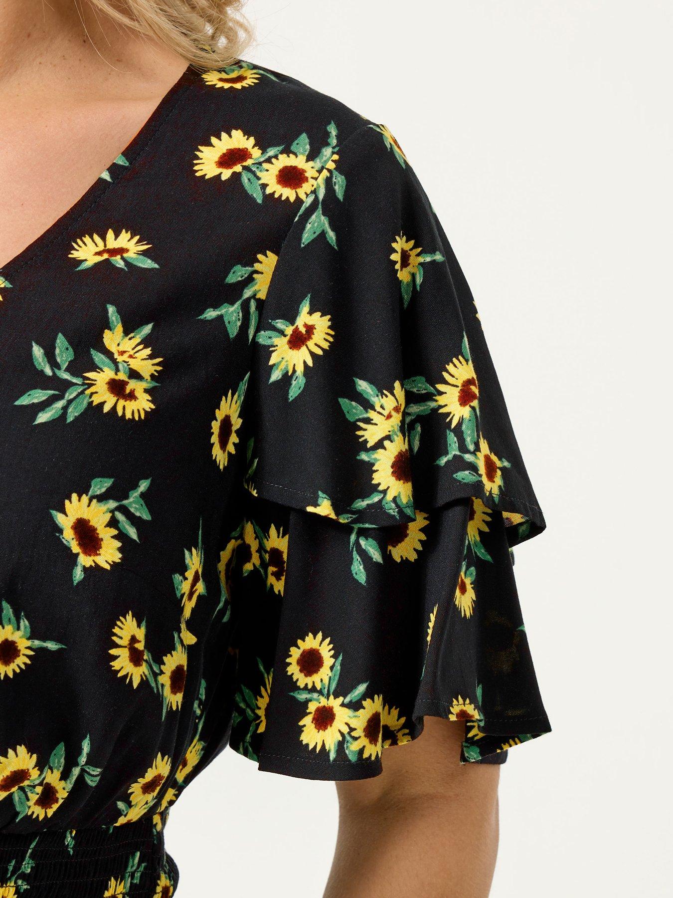 Image 4 of 5 of Yours Curve Sunflower Print Flutter Sleeve Top
