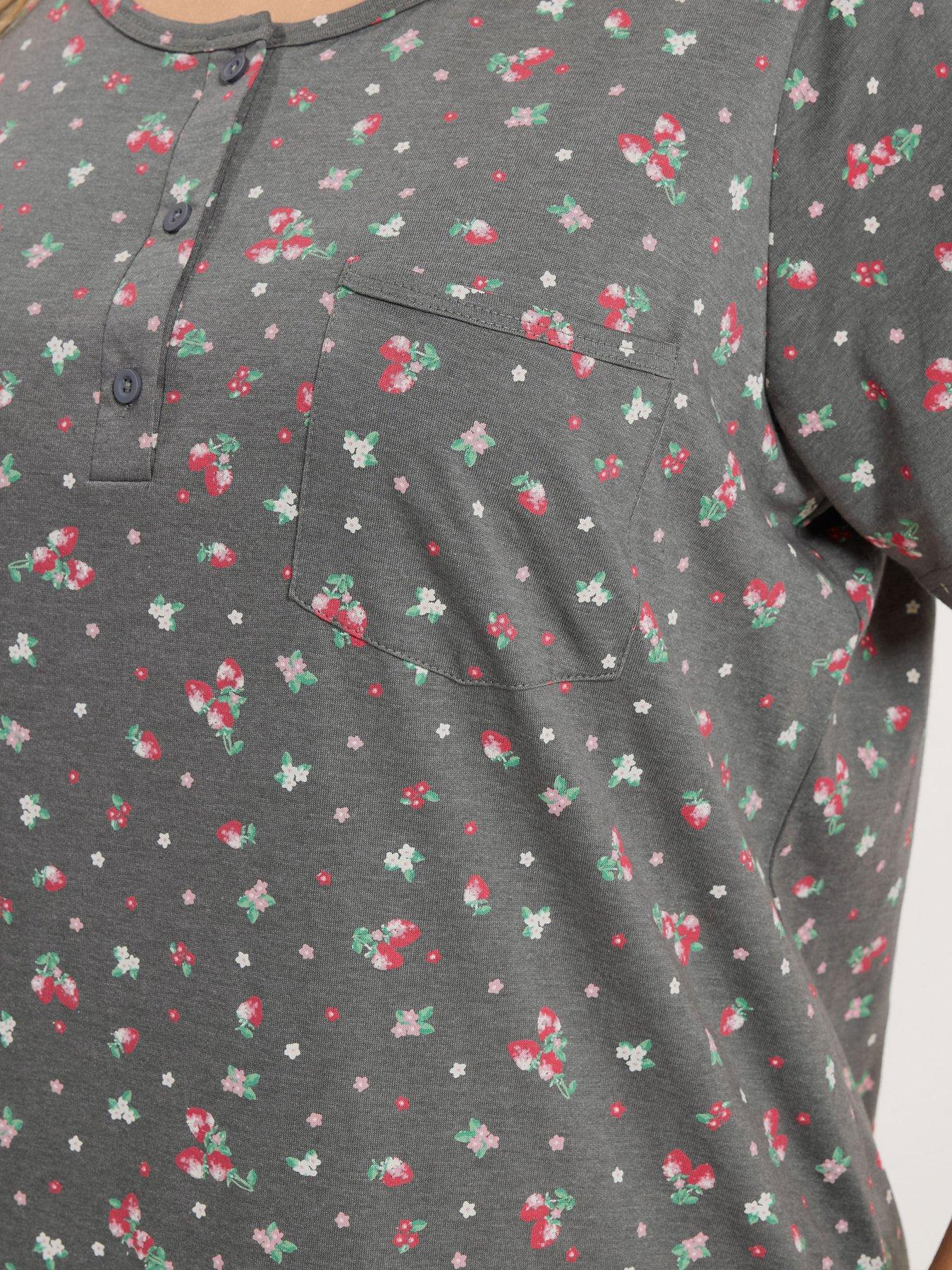 Image 4 of 5 of Yours Curve Ditsy Placket Nightdress