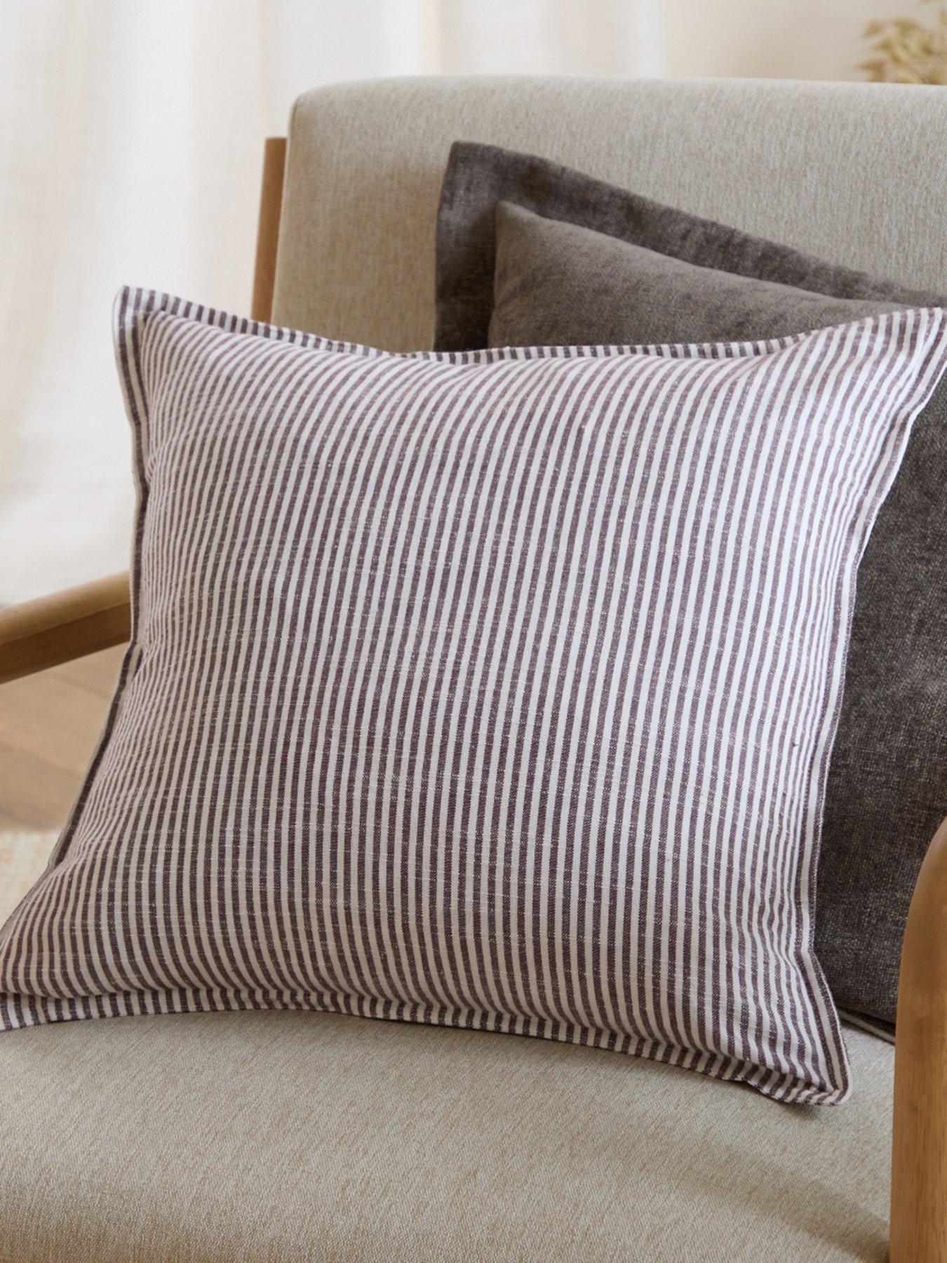 Yard Truro 45x45 Polyester Cushion Chocolate