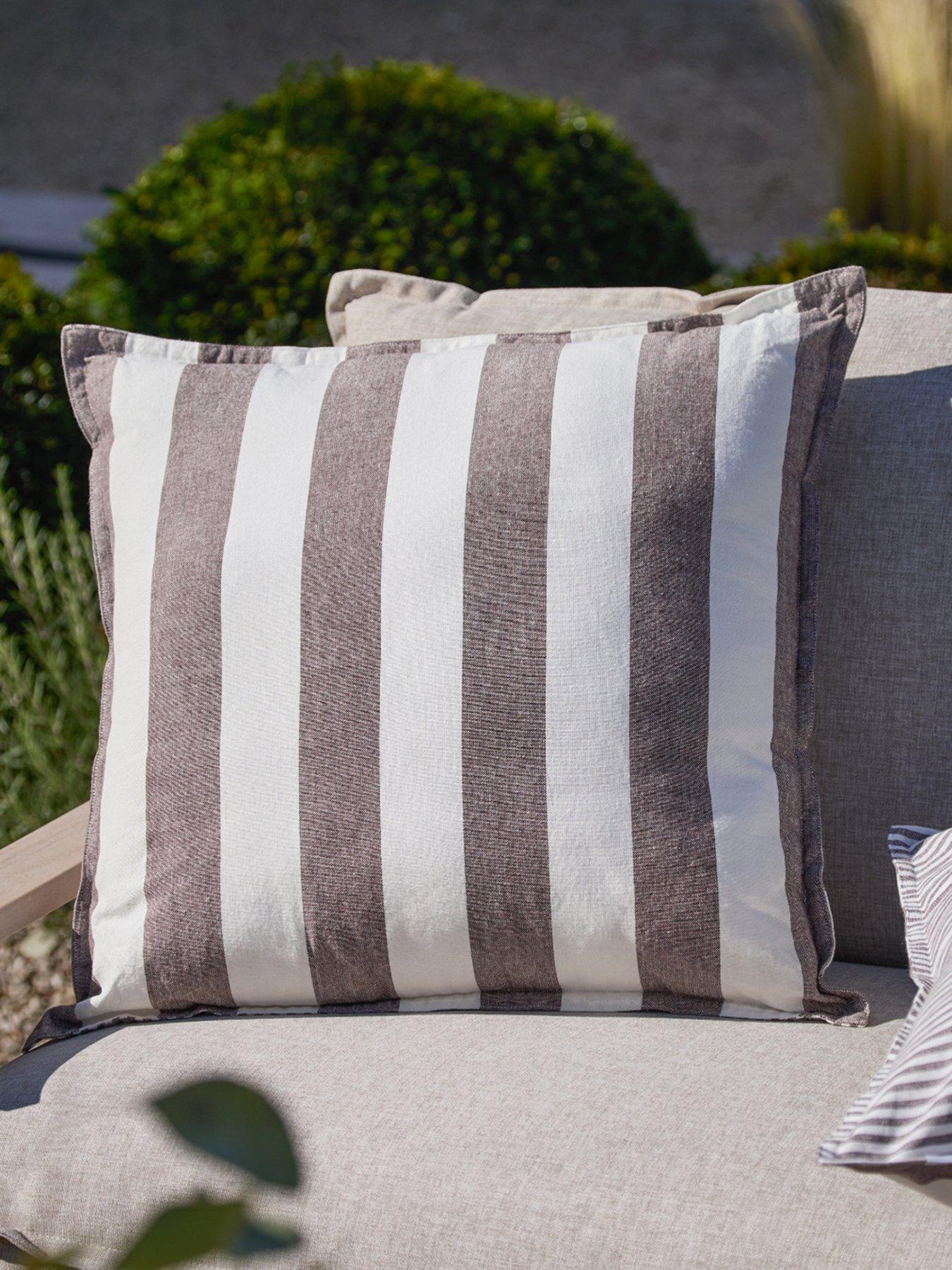 Image 1 of 7 of Yard Hayle 50X50 Outdoor Polyester Cushion