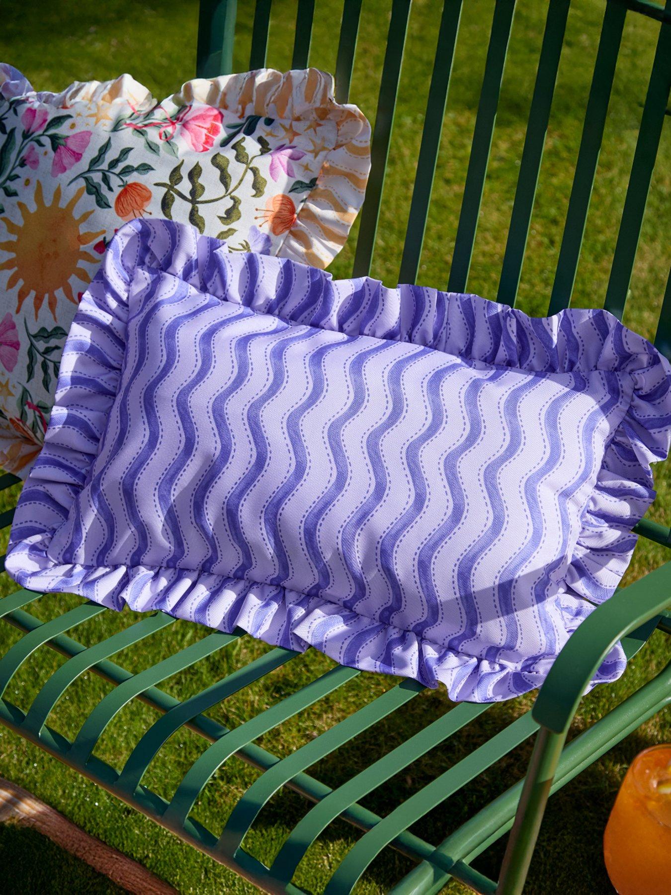 Furn Summer Solstice Wiggly Stripe 30X50 Outdoor Polyester Cushion