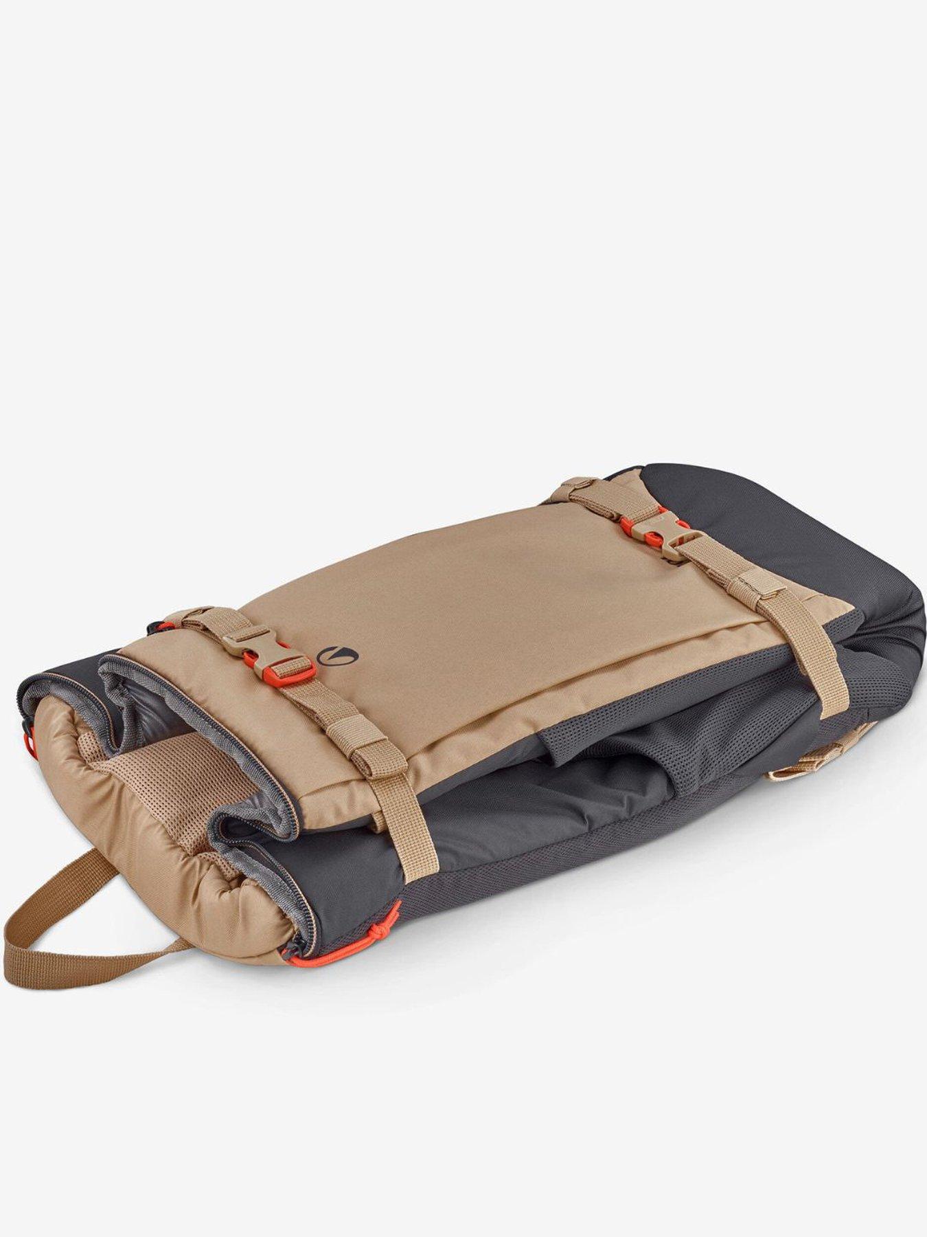 Image 3 of 6 of Decathlon Ice Backpack 100 20L Beige