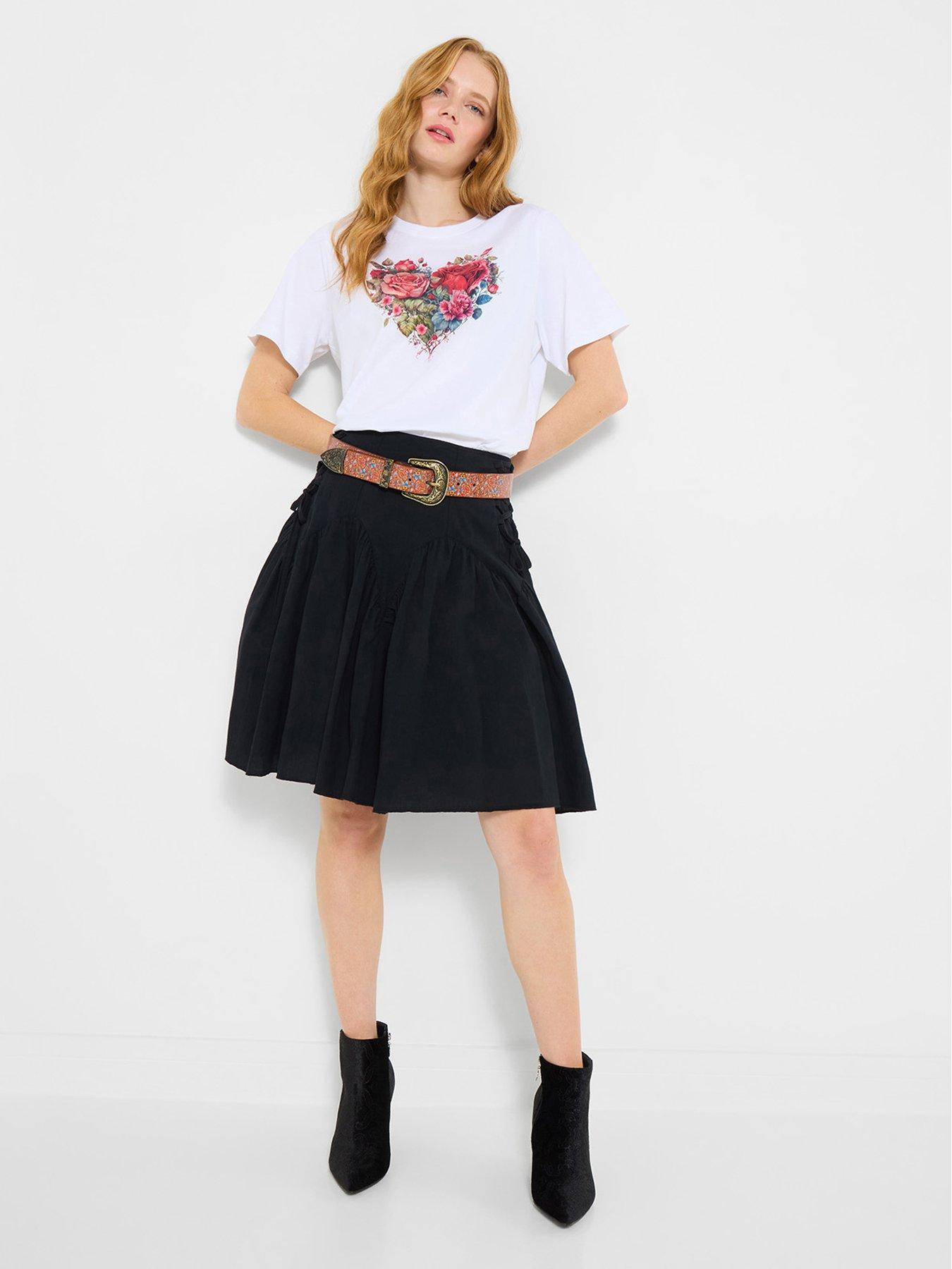 Image 3 of 5 of Joe Browns Heart Of Roses Graphic T-Shirt - White
