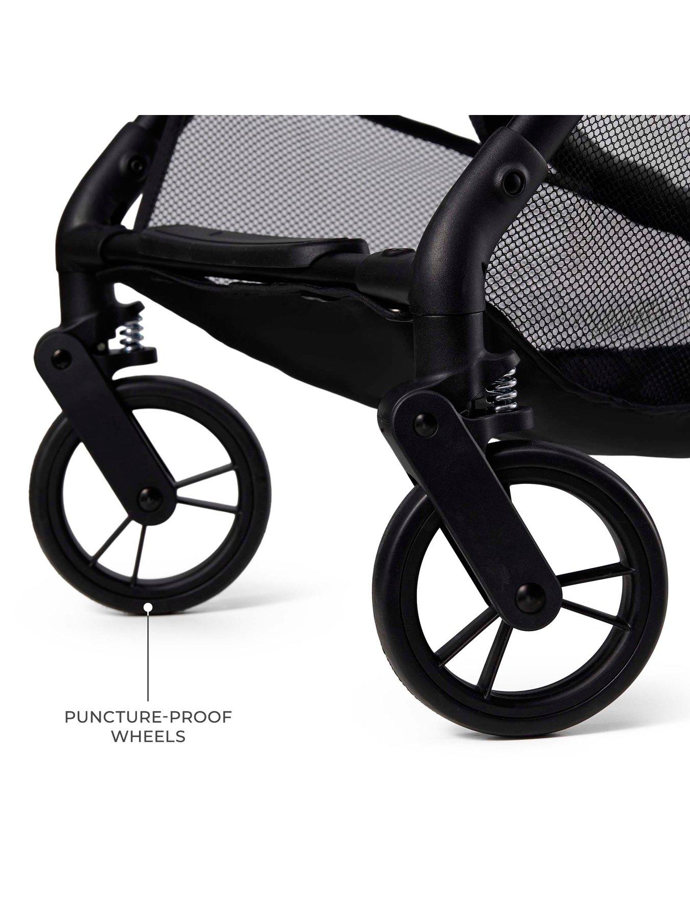 Image 4 of 8 of Kinderkraft Indy 3 Compact Pushchair - Black