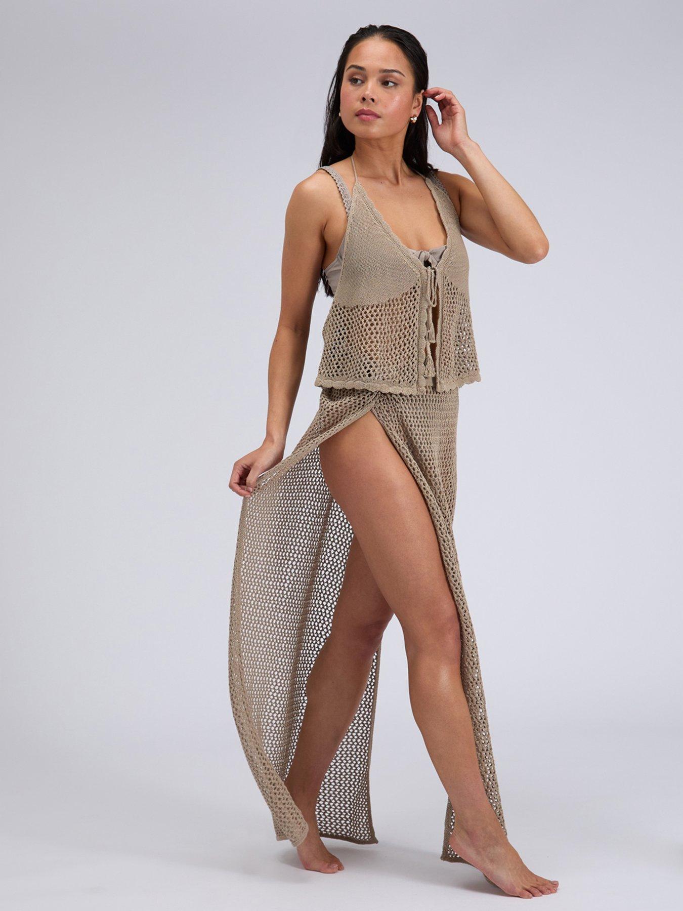 Image 6 of 6 of Boux Avenue Knitted Halter Beach Top - Neutral