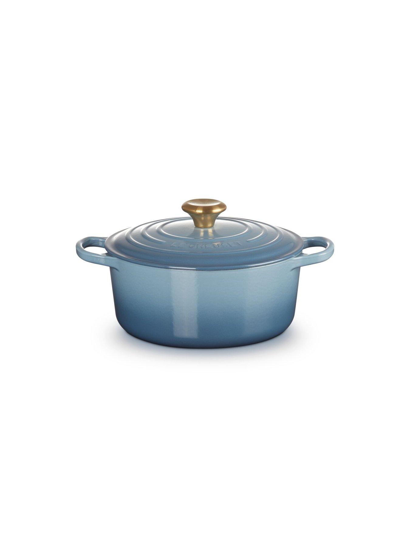 Le Creuset Signature Cast Iron Round Casserole 24cm Volcanic