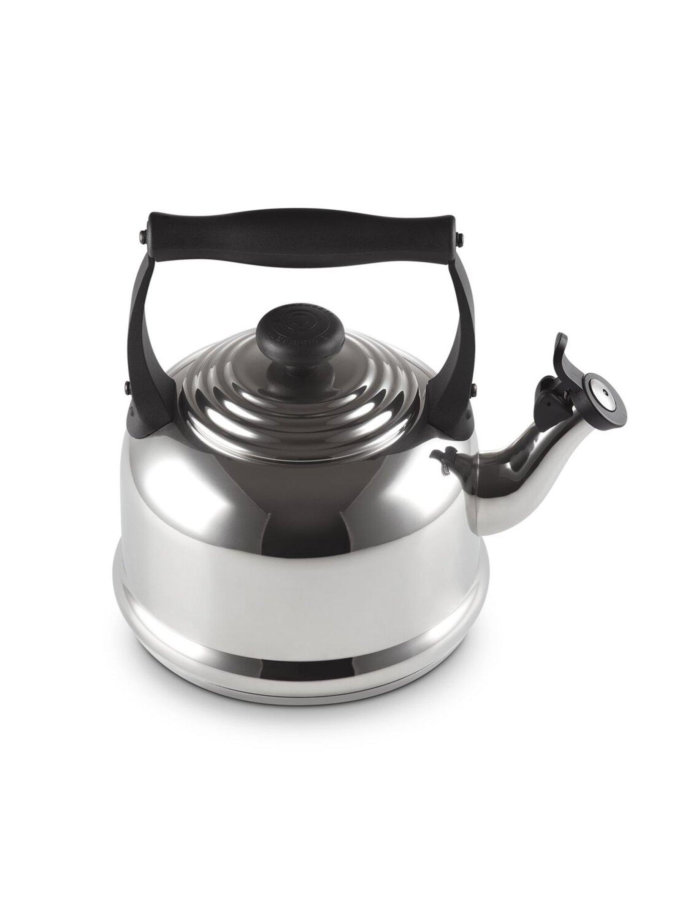Le Creuset Traditional Kettle 2.1L Black