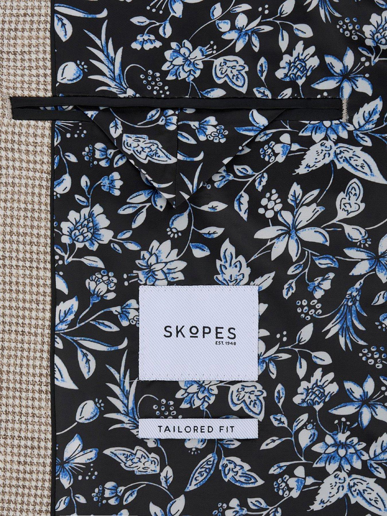 Image 7 of 7 of Skopes Aurelio Houndstooth Suit Jacket - Beige