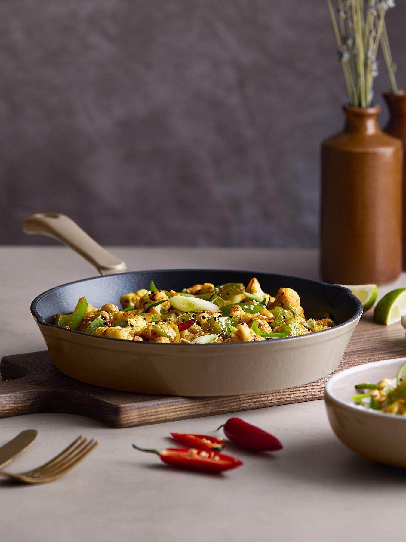 Image 1 of 8 of Barbary & Oak Nattura 26cm Cast Iron Round Pan With Dual Side Spouts, Cashmere
