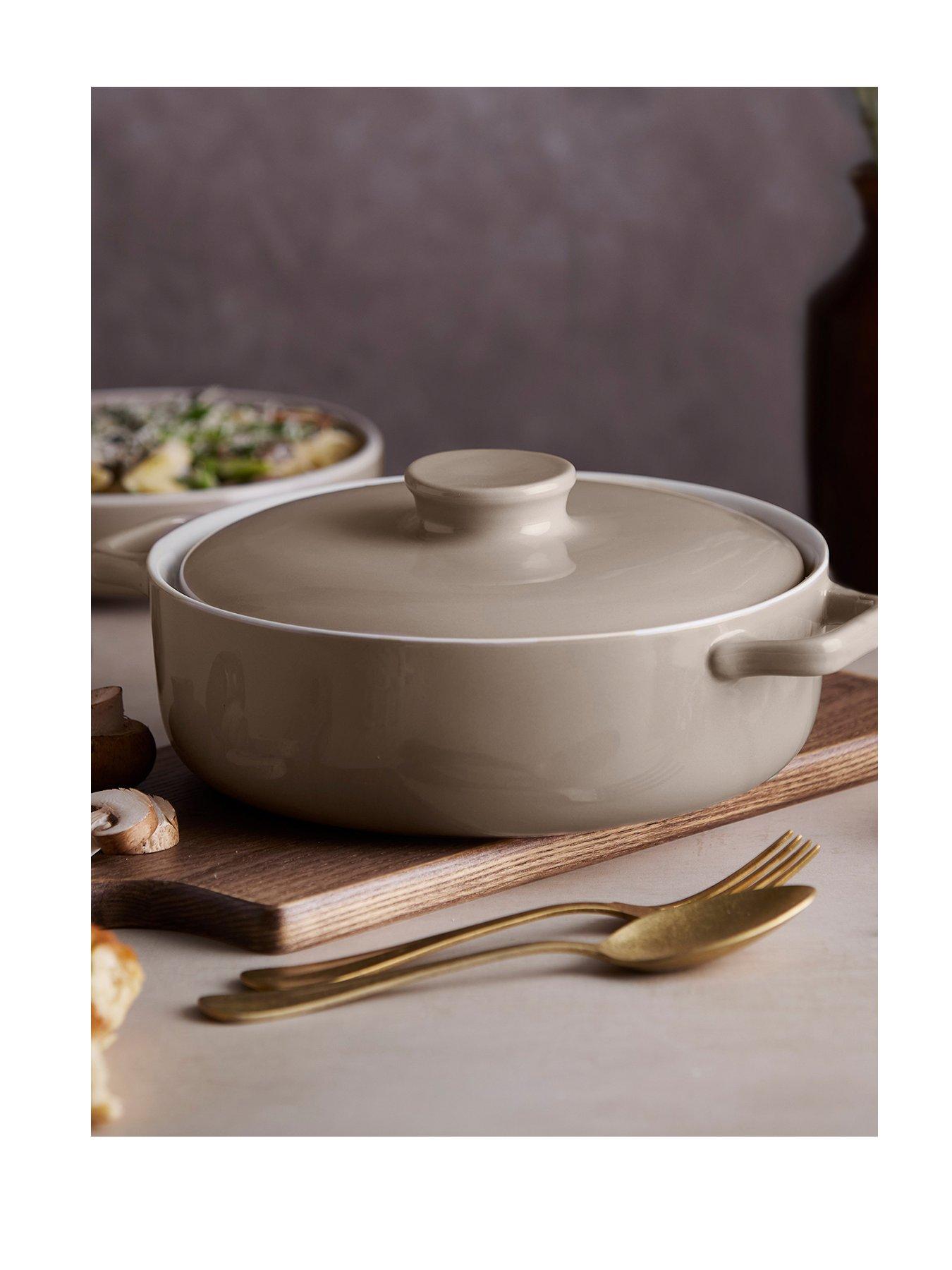 Barbary & Oak Nattura 23.5cm Shallow Casserole, Easy Grip Handles, Cashmere
