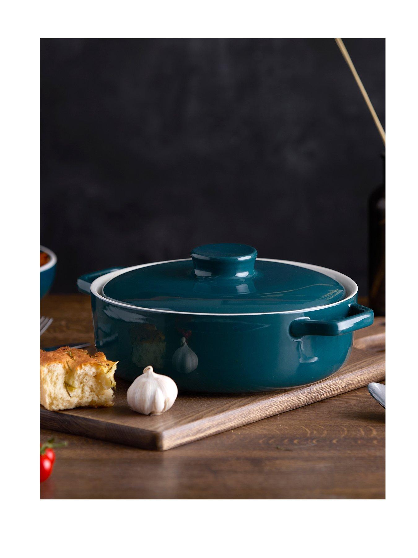 Barbary & Oak Nattura 23.5cm Shallow Casserole, Easy Grip Handles, Agave