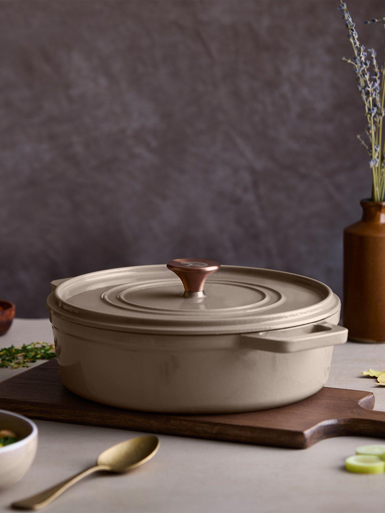 Barbary & Oak Nattura 28cm Shallow Cast Iron Casserole Pot With Lid, Cashmere