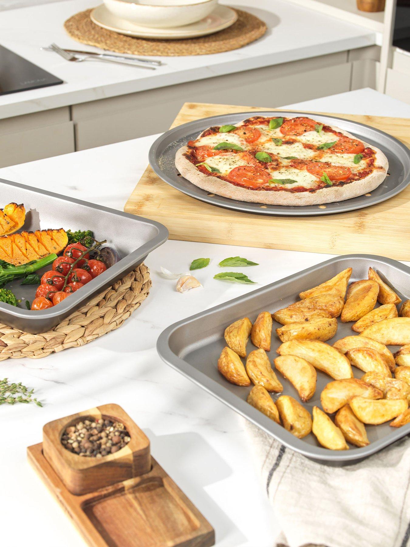 Salter Salter Essentials Pizza Pan And Chip Tray