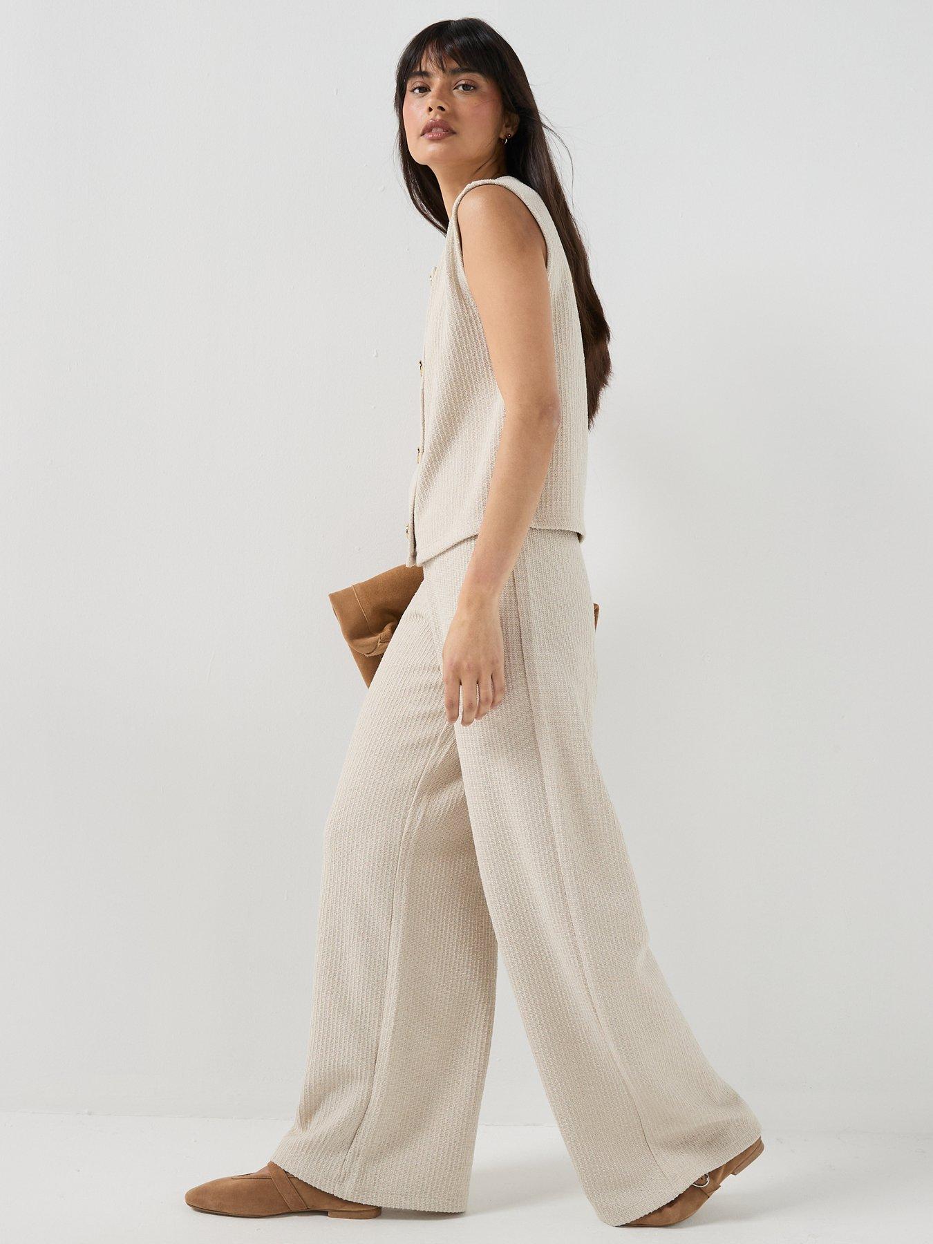 Image 3 of 5 of Only Onlvicki Button Vest Swt
