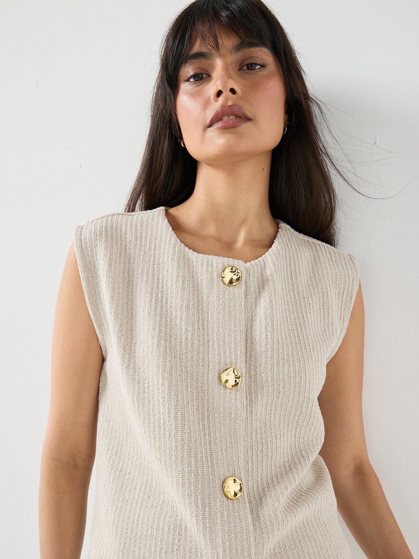 Image 5 of 5 of Only Onlvicki Button Vest Swt