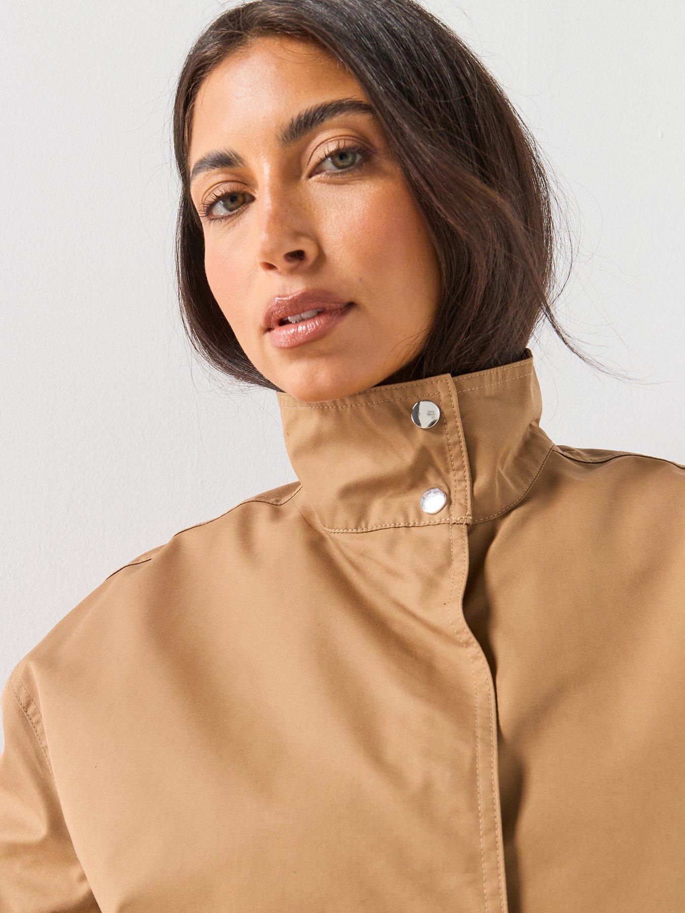 Image 4 of 5 of JDY Jdysusan Oversize Balloon Jacket Otw Yfm