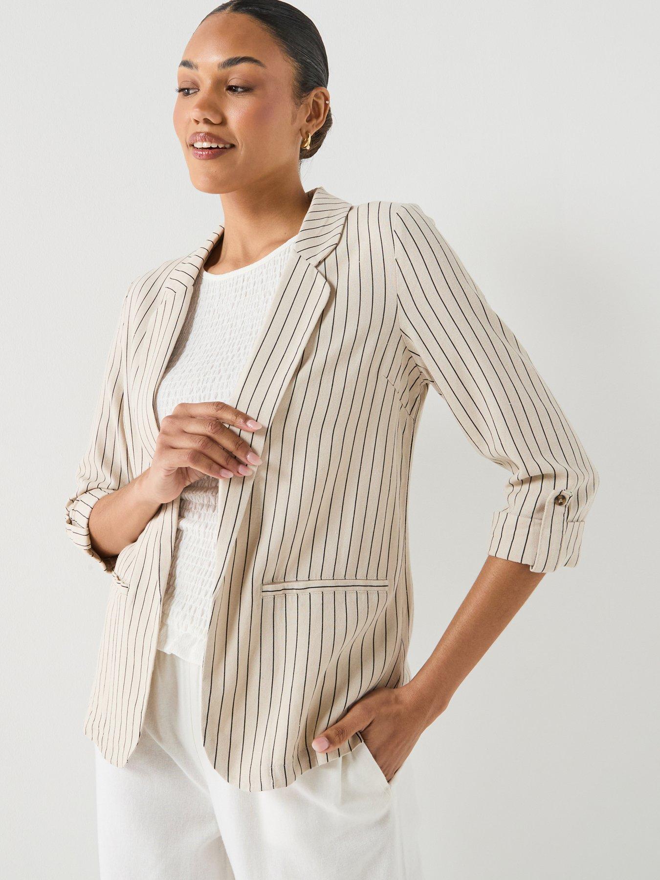 Image 1 of 6 of Vero Moda Vmjesmilo 3/4 Loose Blazer - Grey