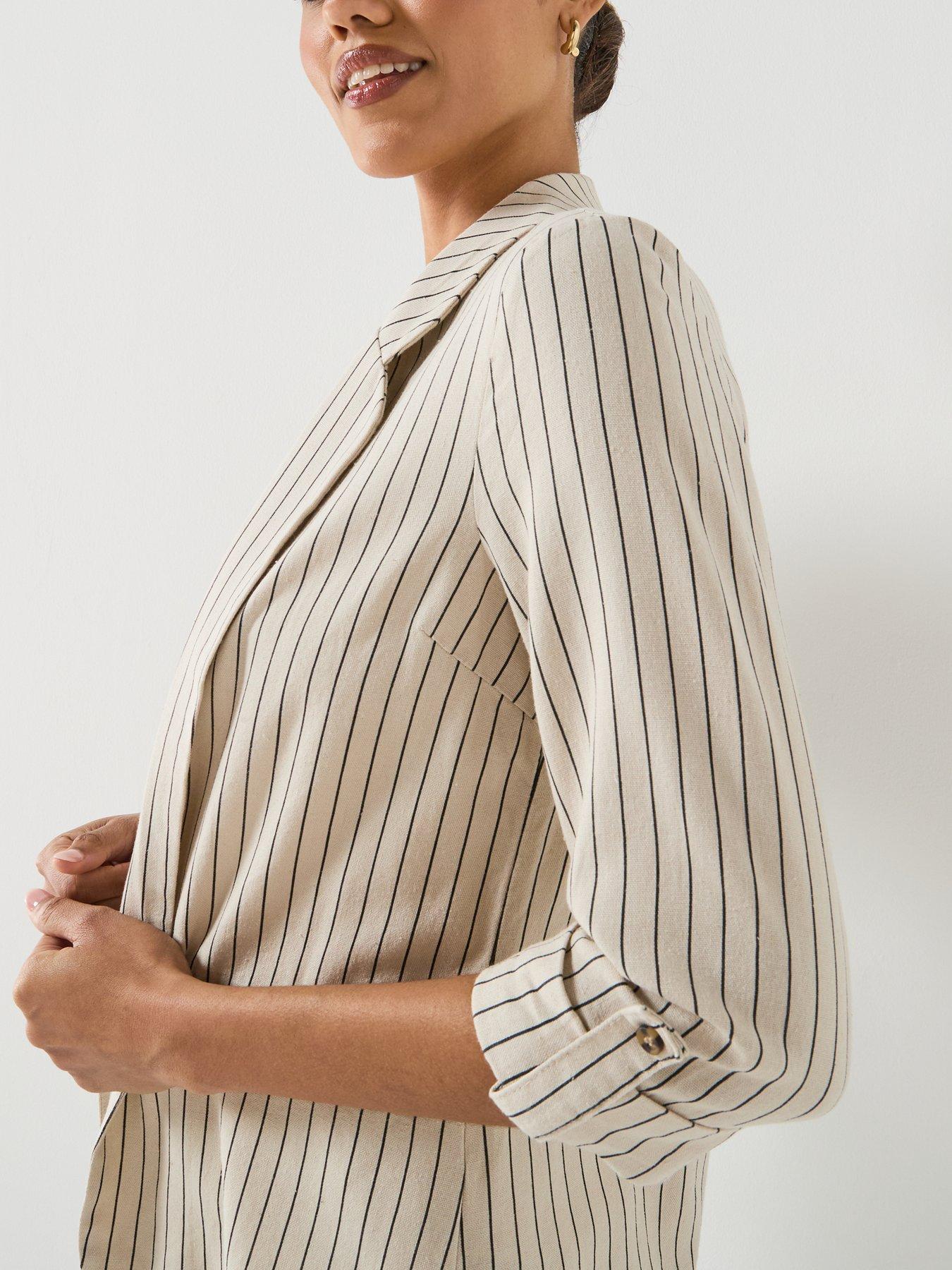 Image 4 of 6 of Vero Moda Vmjesmilo 3/4 Loose Blazer - Grey