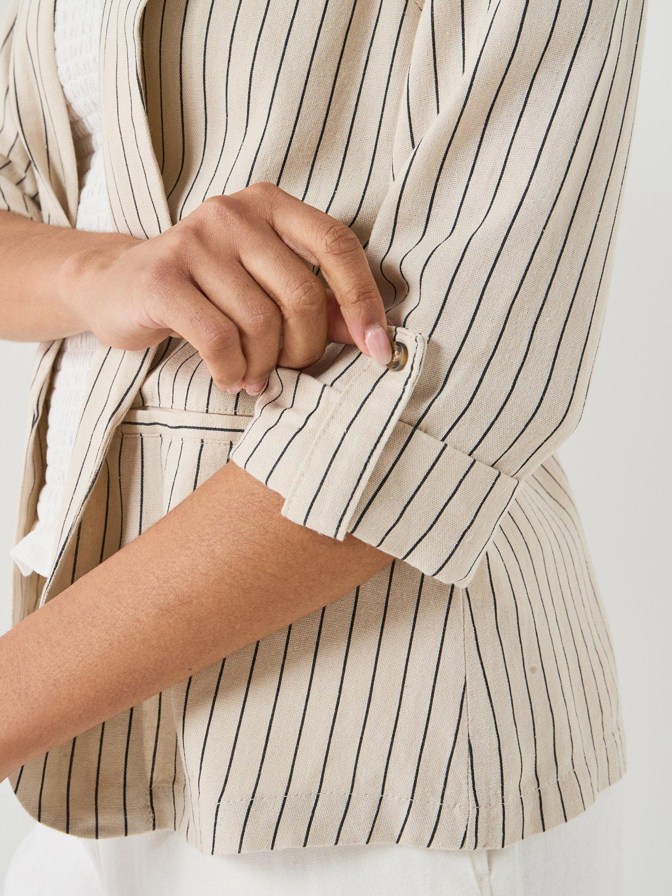 Image 5 of 6 of Vero Moda Vmjesmilo 3/4 Loose Blazer - Grey