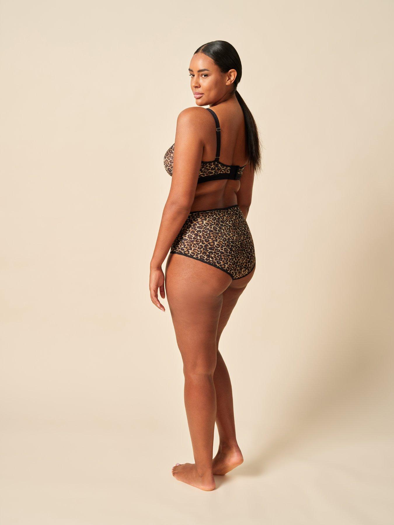 Image 2 of 6 of Gossard Glossies Leopard Deep Brief