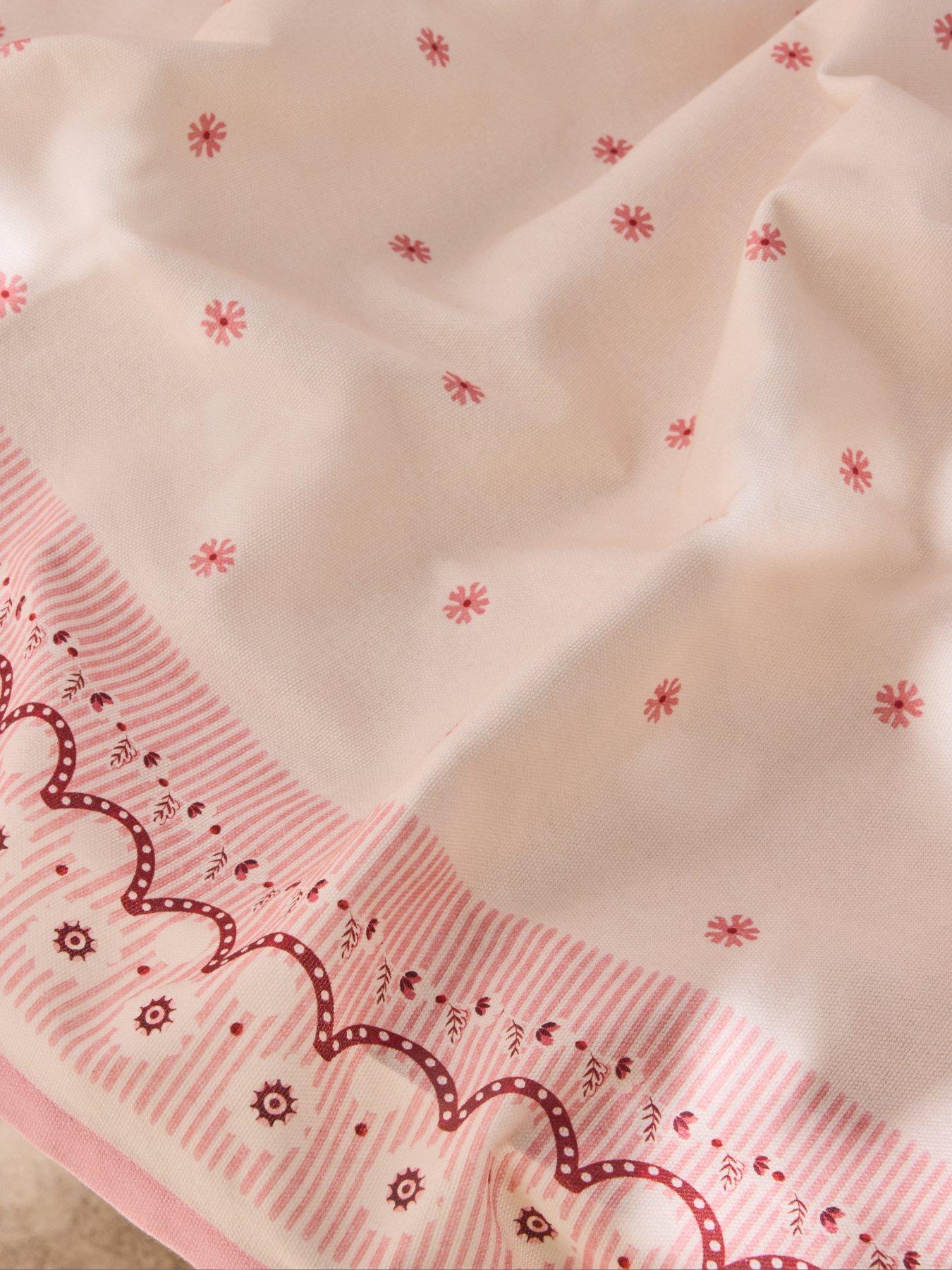 Image 4 of 5 of Cath Kidston Spitalfields Silk Tablecloth