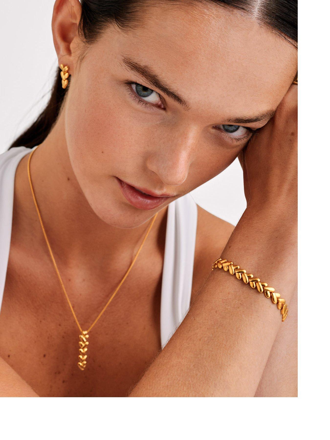 Image 1 of 5 of Katie Loxton Heart Link Bracelet , Gold Coated , 18cm + 3cm extender - Waterproof