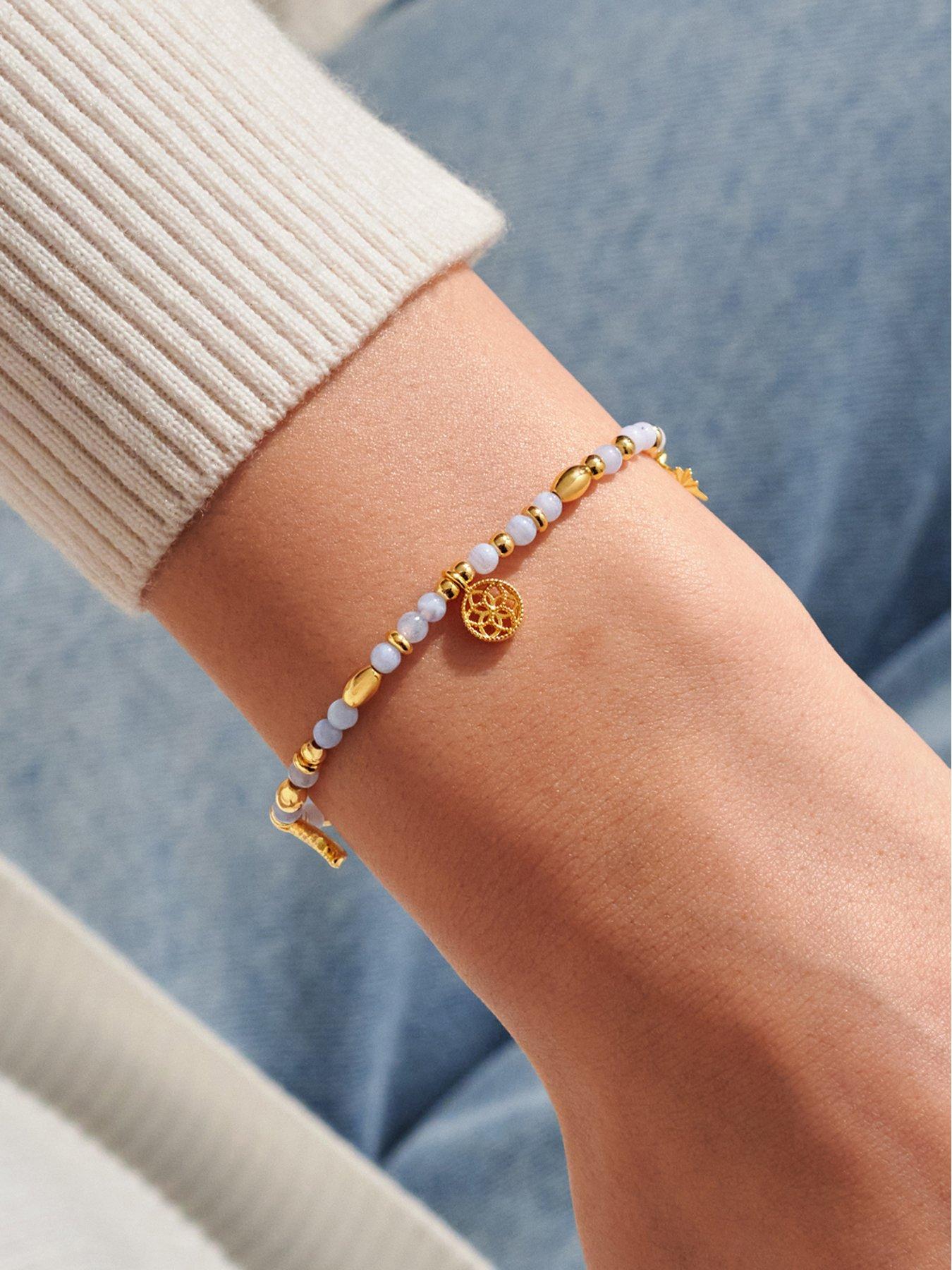 Image 2 of 7 of Joma Jewellery AFFIRMATION CARD , DREAMER , Gold Plated , Bracelet , 17.5cm stretch