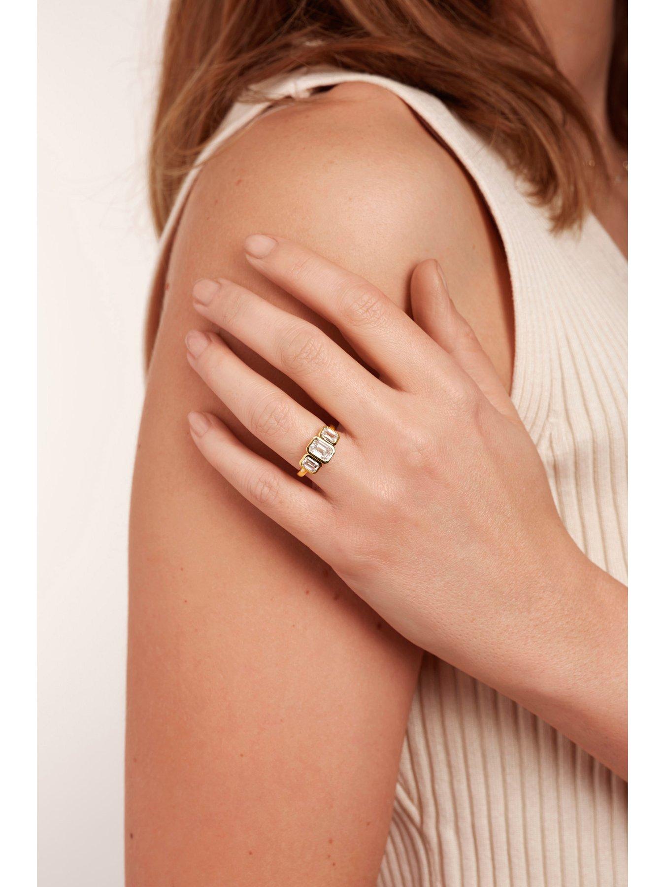 Image 3 of 4 of Created Brilliance Eliza 9ct Yellow Gold  Emerald Cut Lab Grown Diamond Trilogy Engagement Ring