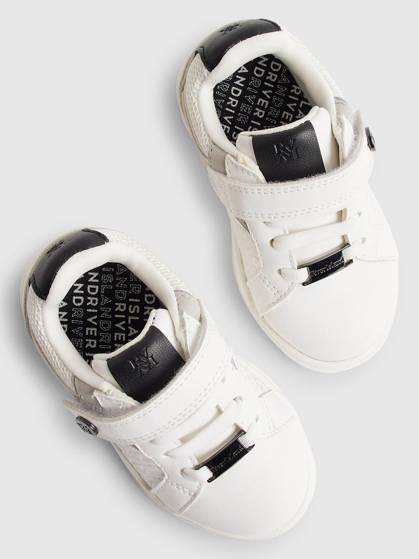 Image 4 of 5 of River Island Mini Boys Ri Embossed Strap Trainers - White