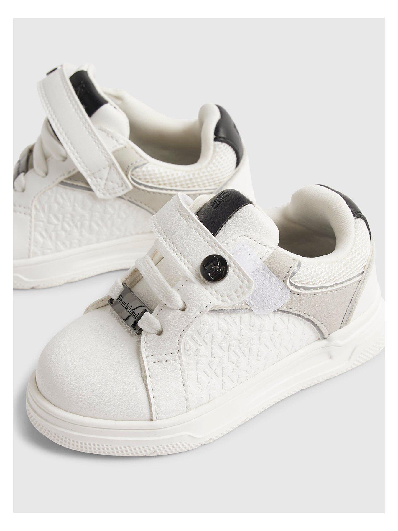 Image 5 of 5 of River Island Mini Boys Ri Embossed Strap Trainers - White