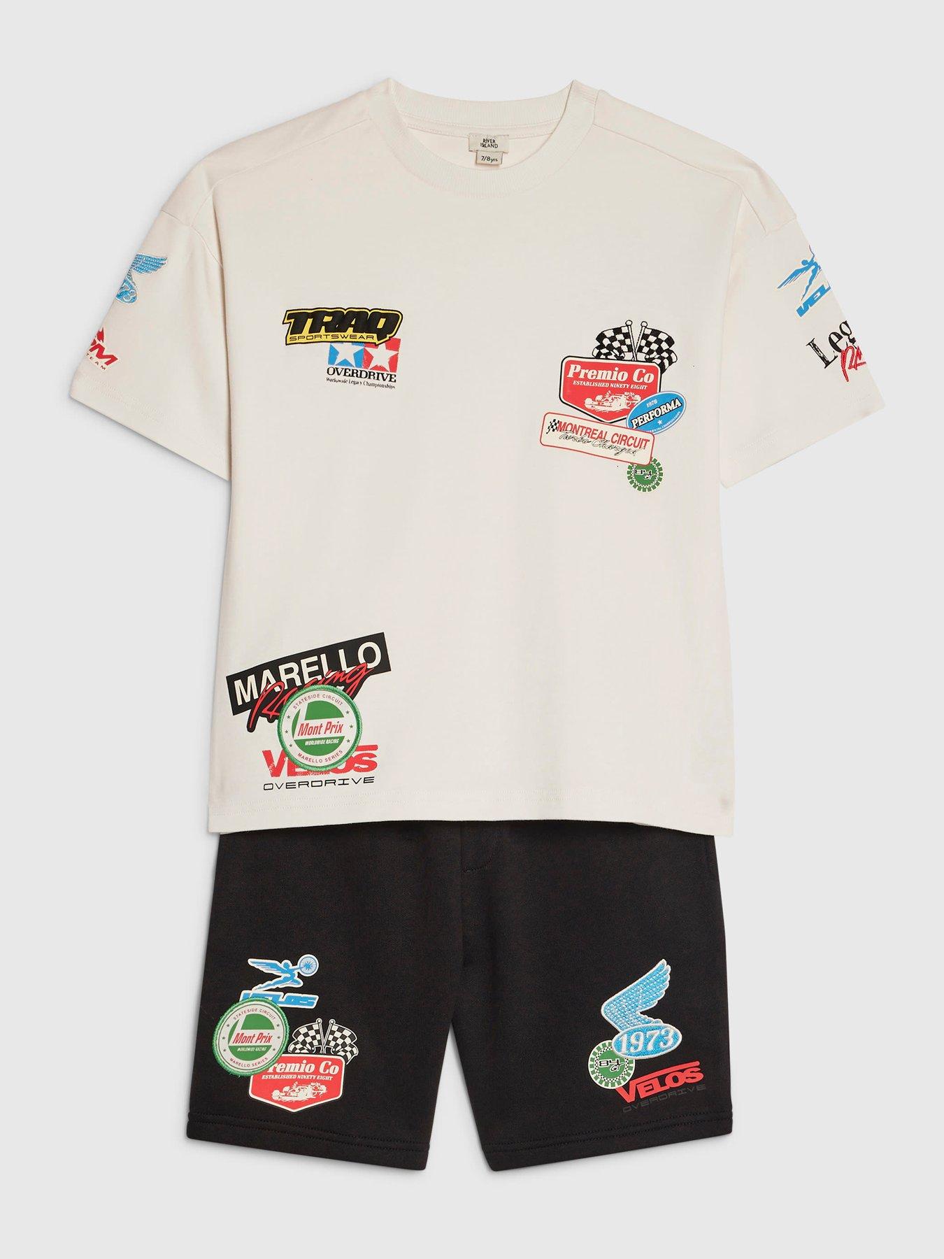 Image 3 of 5 of River Island Older Boys Badge Motorsport T-Shirt &amp; Shorts Set - White