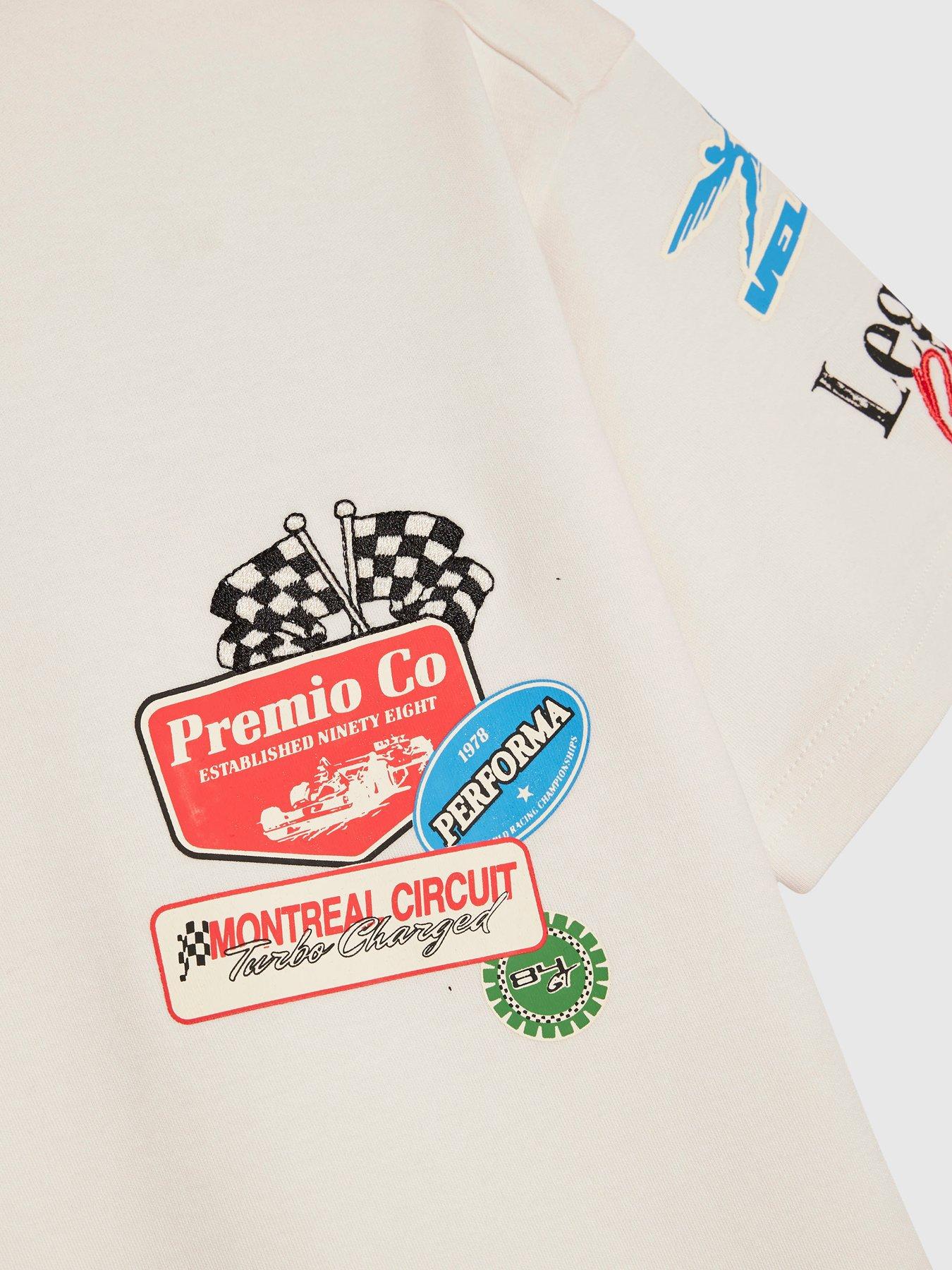 Image 5 of 5 of River Island Older Boys Badge Motorsport T-Shirt &amp; Shorts Set - White