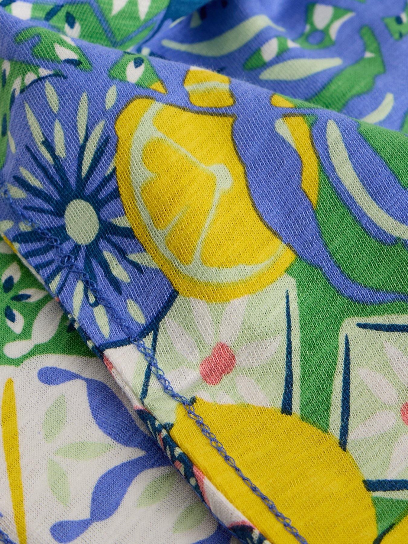 Image 6 of 6 of White Stuff Nelly Notch Neck Tee