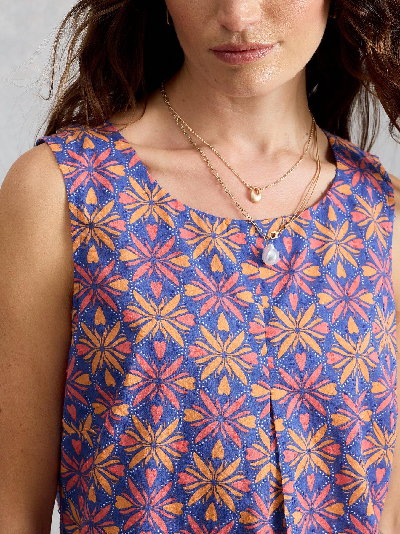 Image 4 of 6 of White Stuff Paradise&nbsp;Vest - Multi