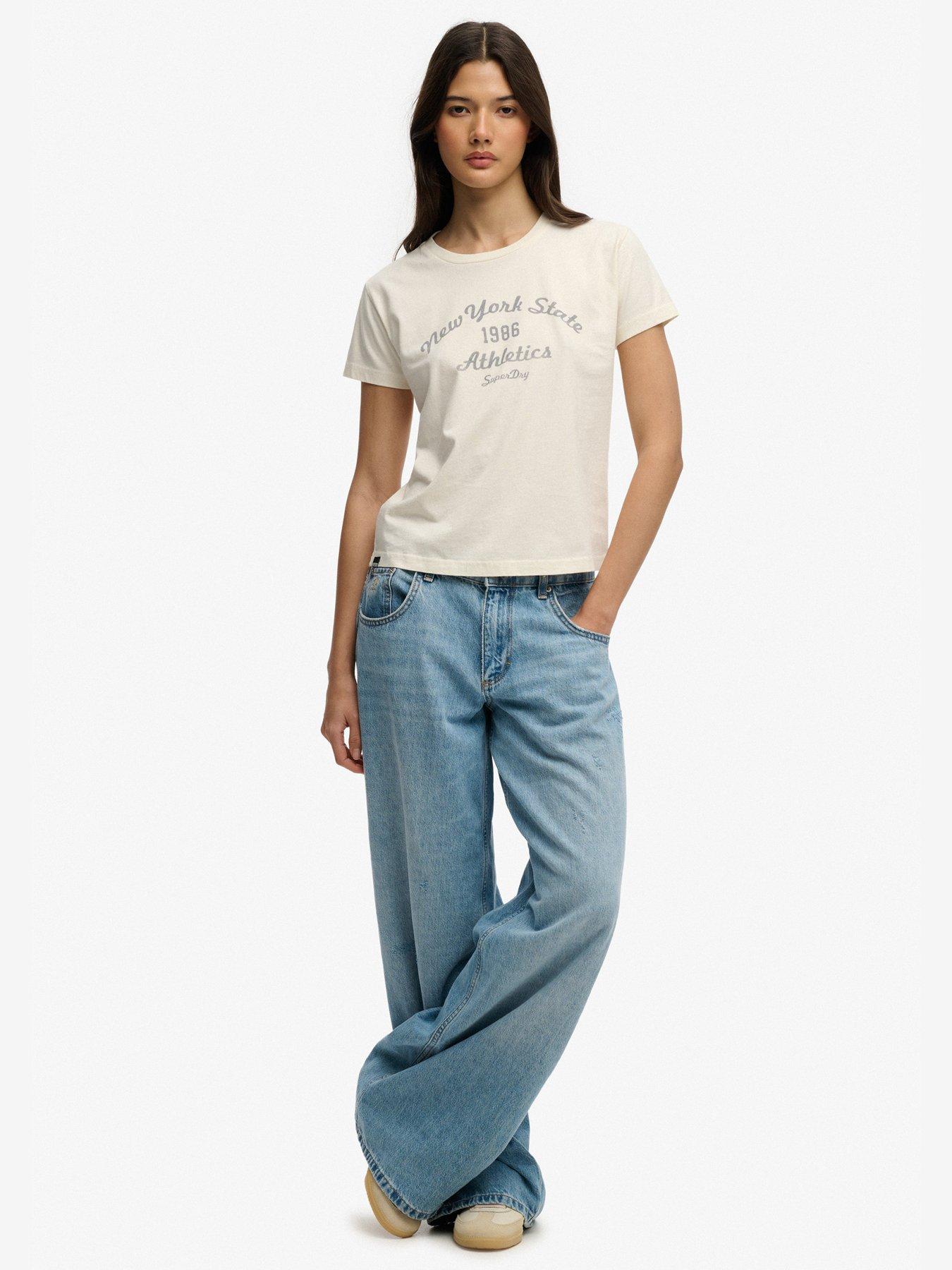 Image 3 of 5 of Superdry Athletic Essentials Fitted Graphic T-Shirt - White