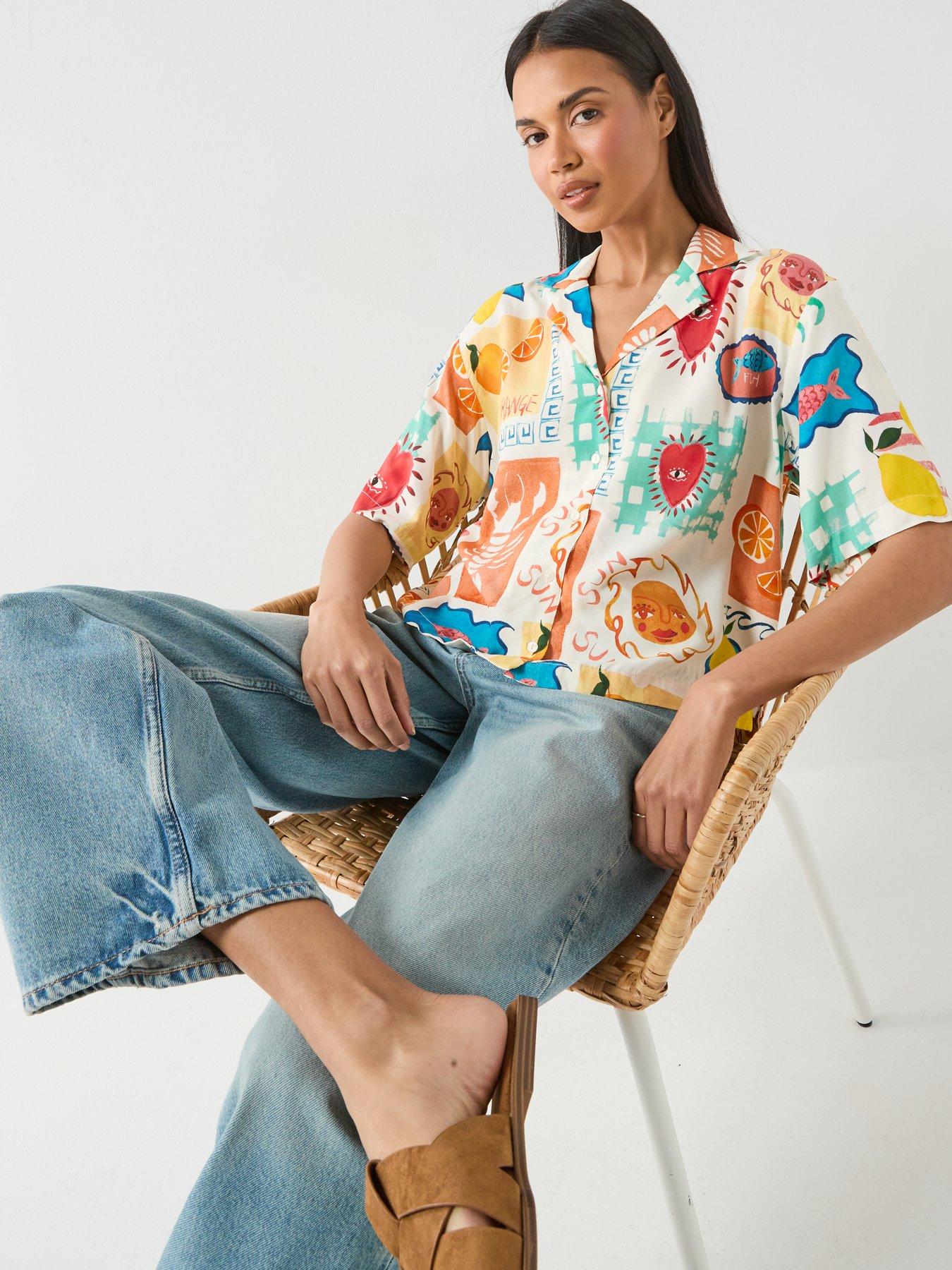 Image 4 of 5 of PIECES Pcklarisa Short Sleeve Shirt - White