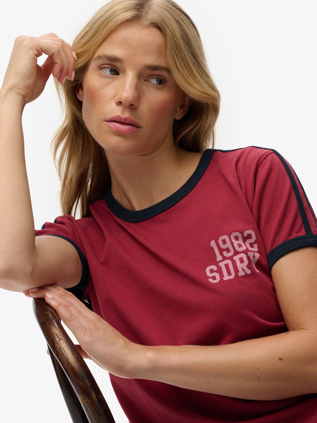 Image 5 of 5 of Superdry Athletic Essentials T-Shirt - Red