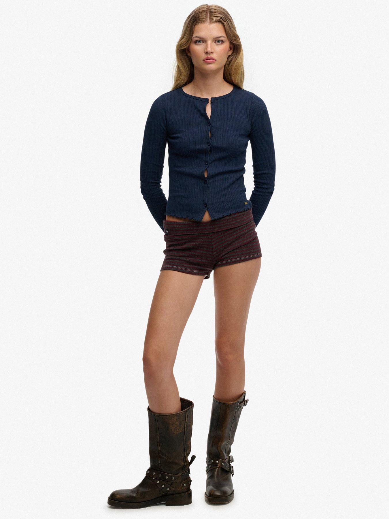 Image 3 of 6 of Superdry Athletic Essentials Fold Over Short - Red