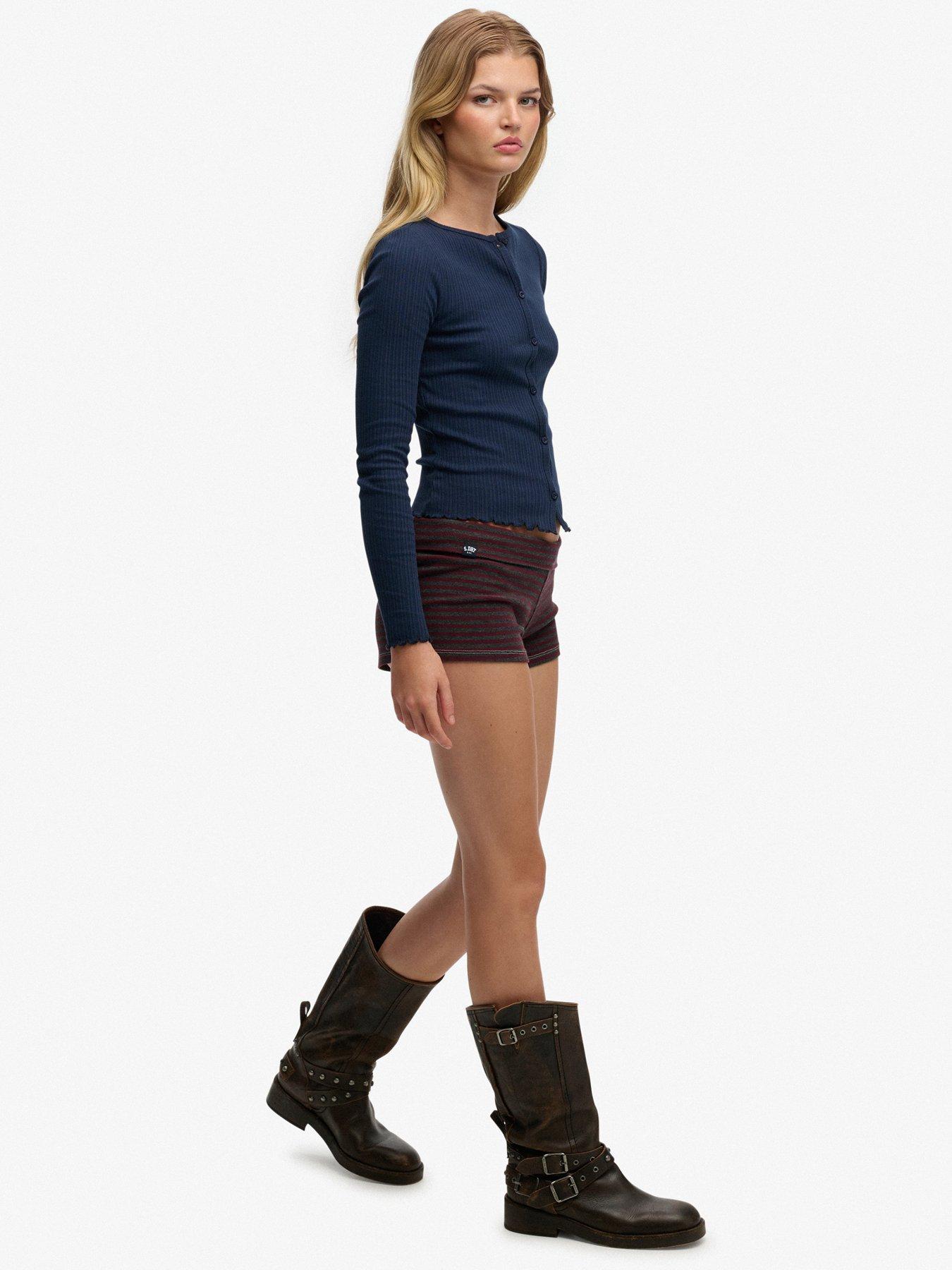 Image 4 of 6 of Superdry Athletic Essentials Fold Over Short - Red