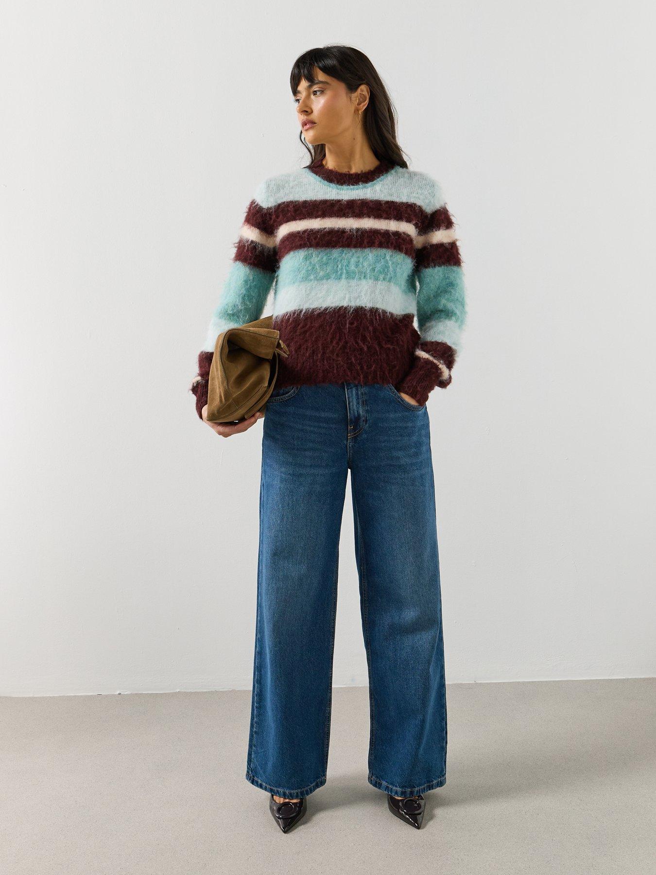 Image 3 of 6 of Mango Mid-rise Straight Jeans - Blue