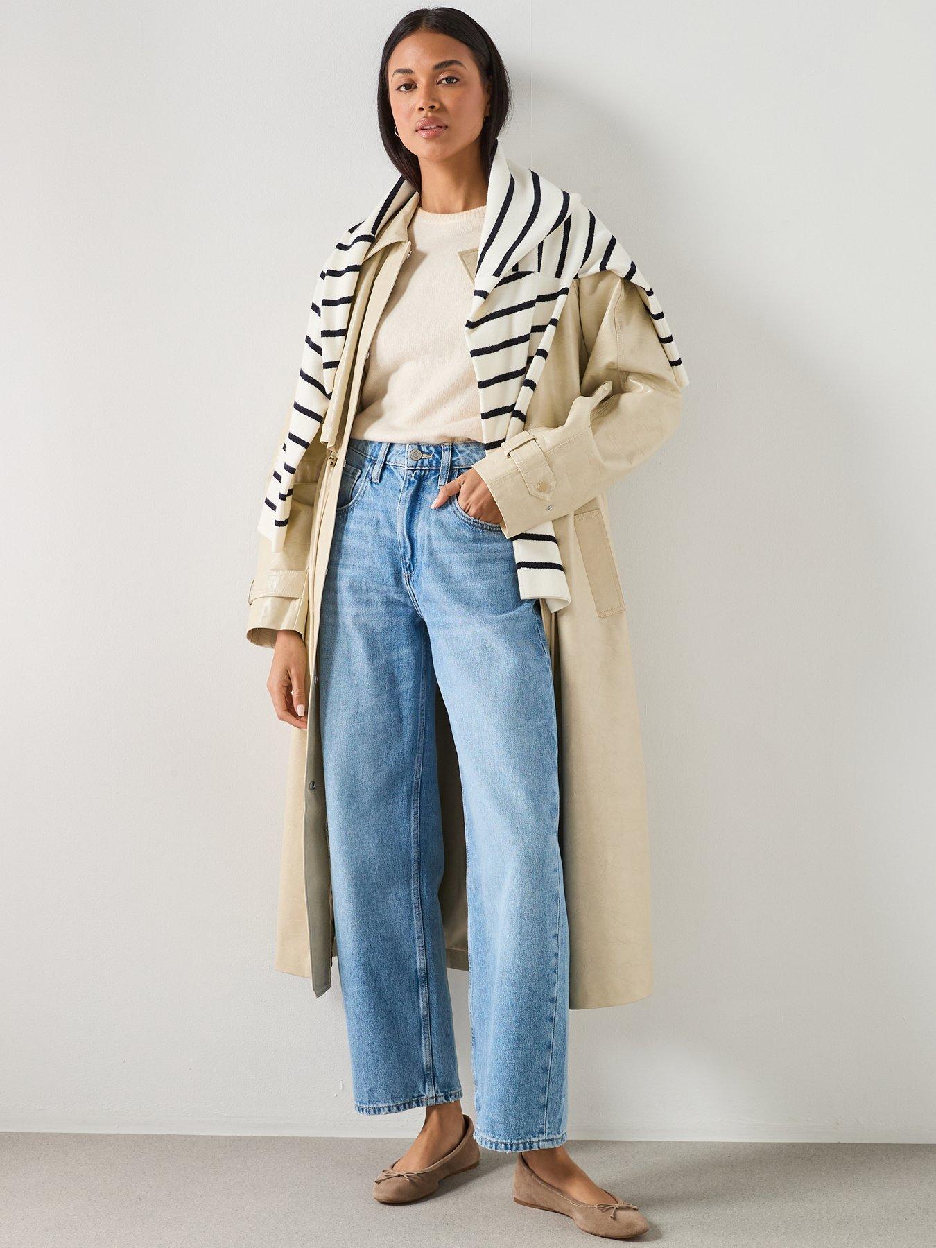 Image 3 of 6 of Mango High-waisted Barrel Jeans - Blue