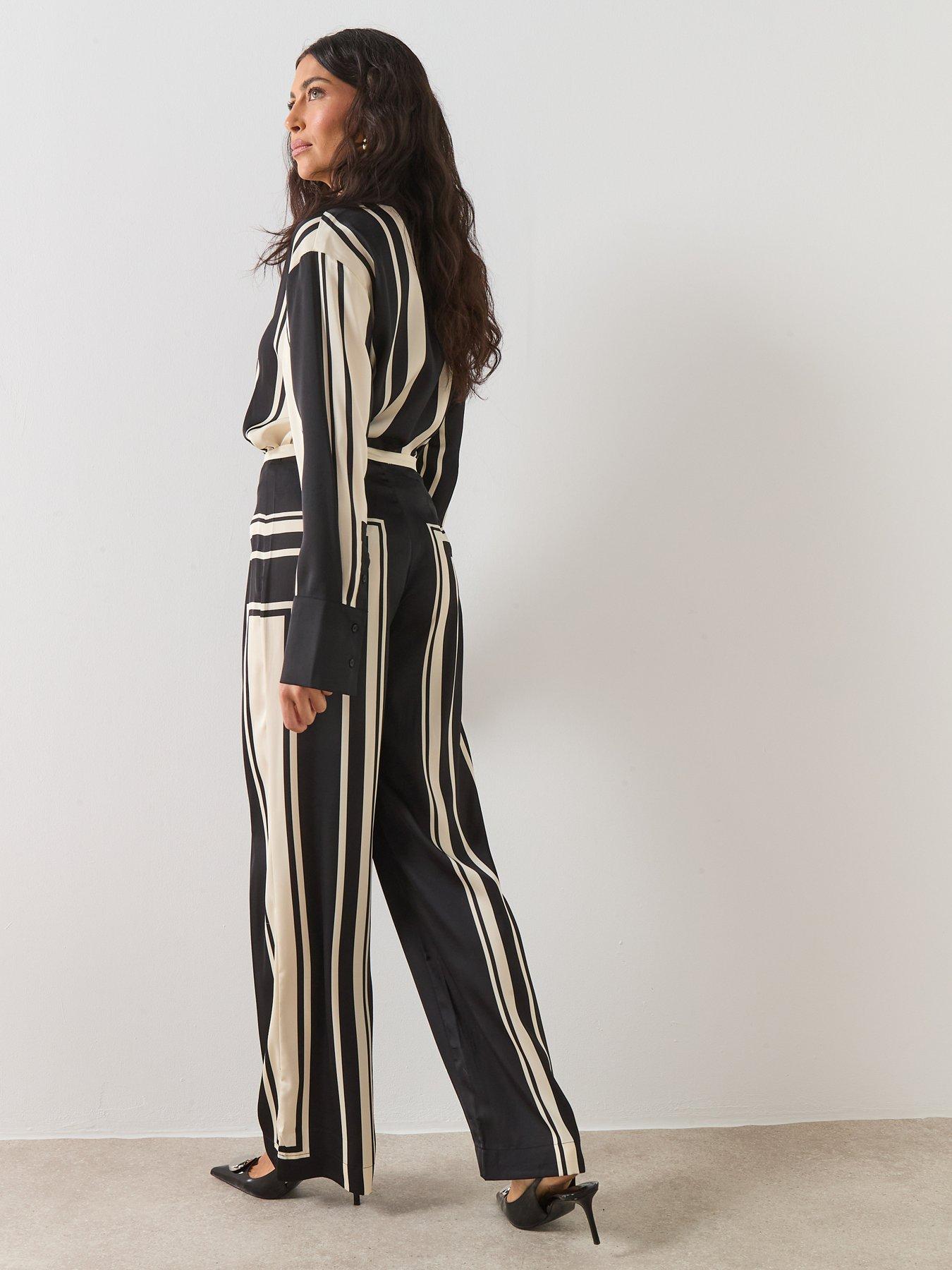 Image 2 of 6 of Mango Satin Printed Trousers - Black