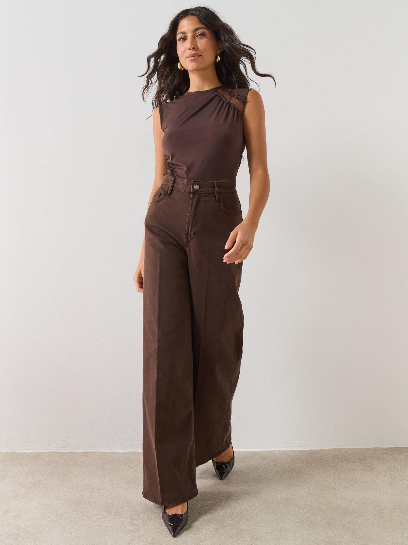 Image 3 of 6 of Mango Ruched Fitted Top - Brown