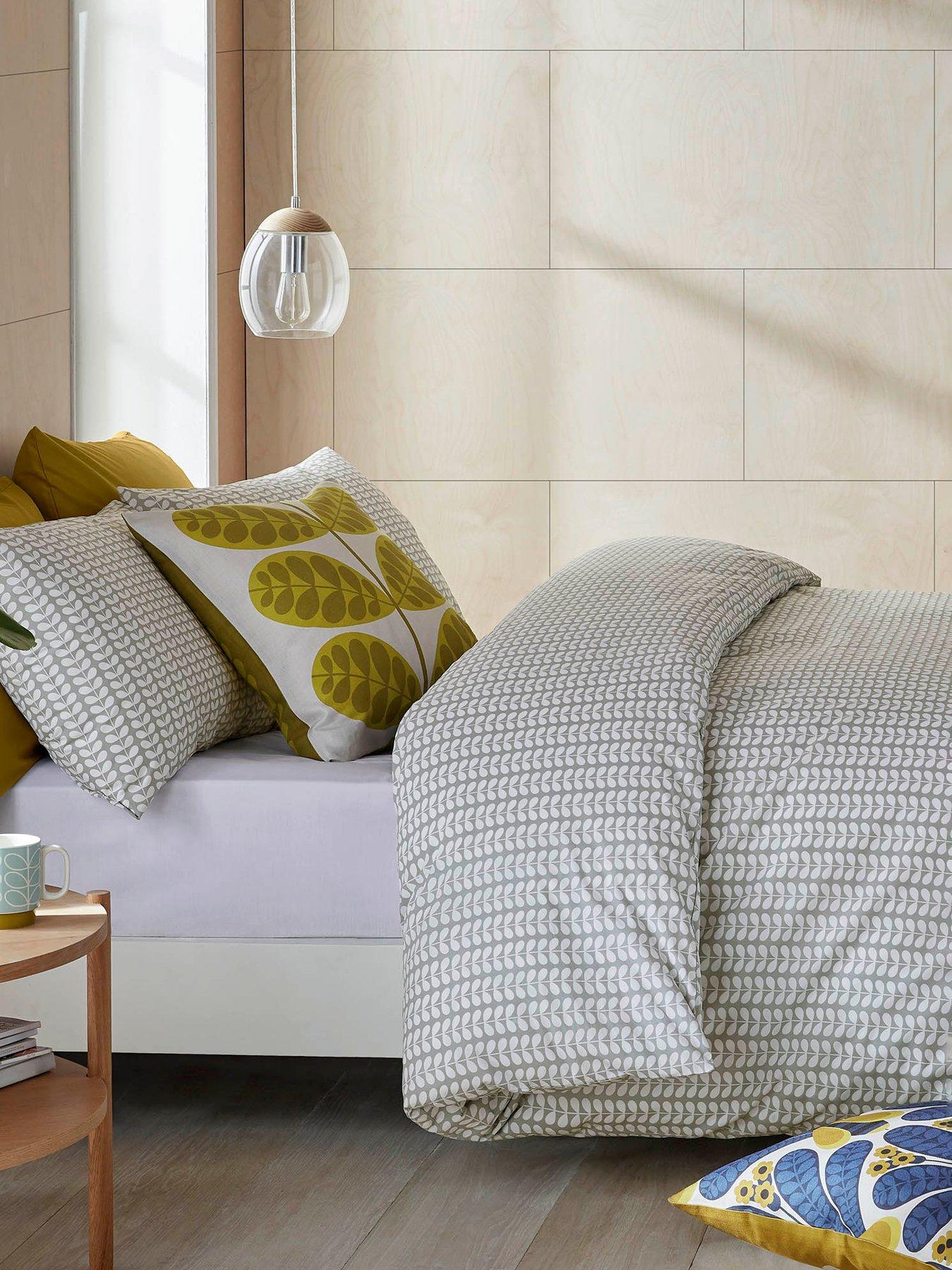 Orla Kiely Tiny Stem 100% Cotton Light Cool Grey Quilt Cover