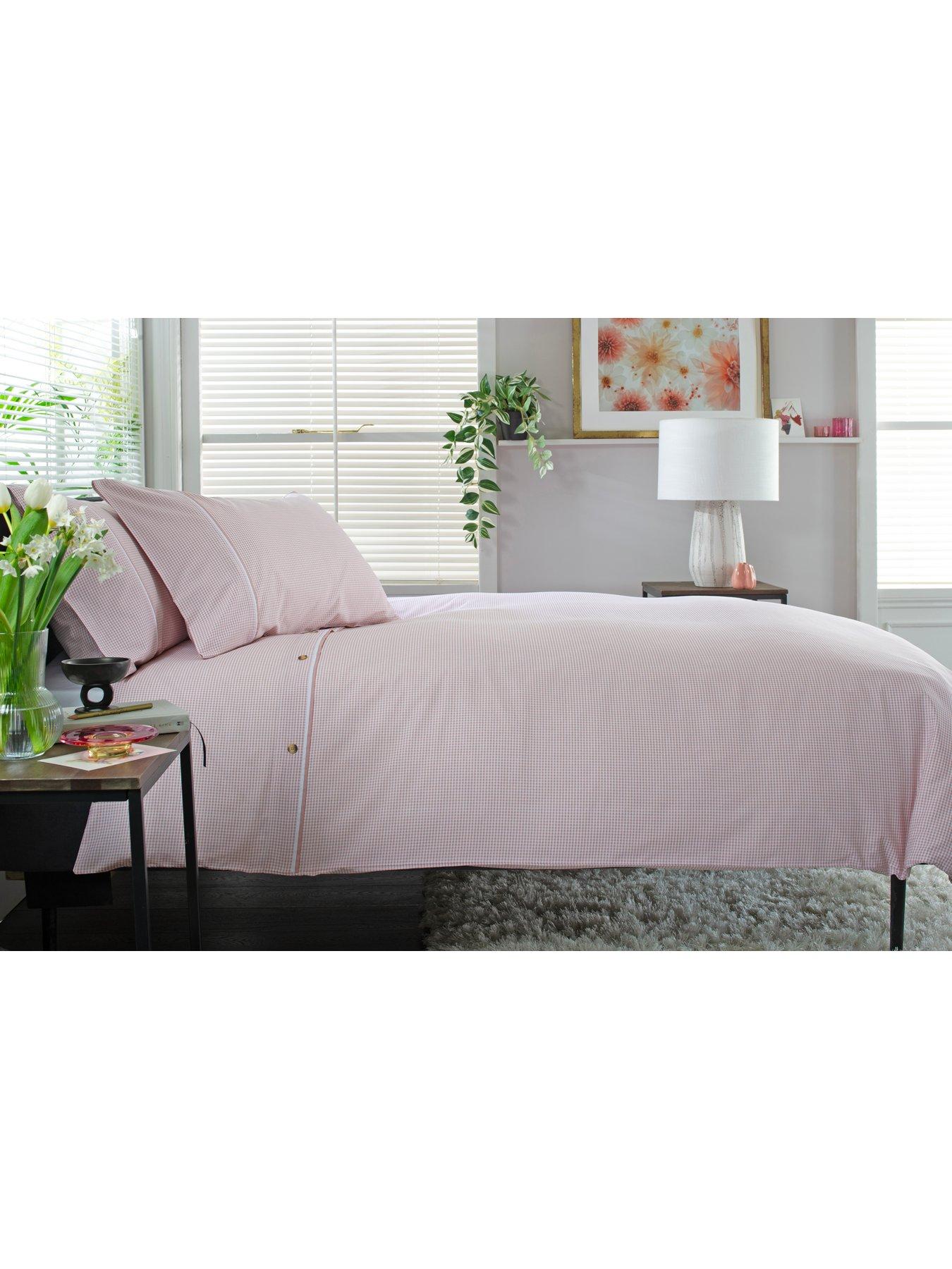 Image 5 of 6 of The Lyndon Co TLC Gingham 100% Cotton Duvet Set Rose/White